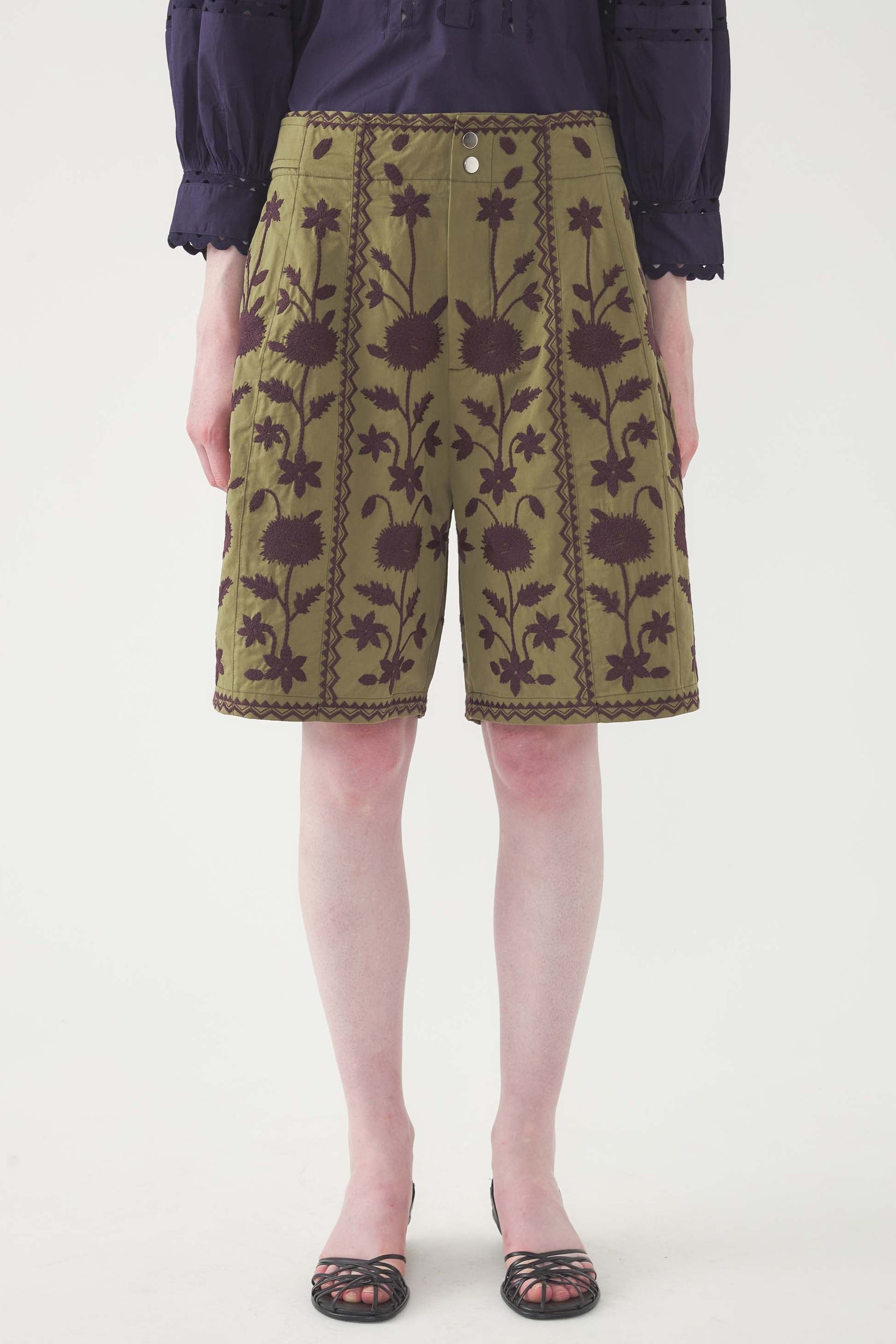 KAKI WINNA SHORT