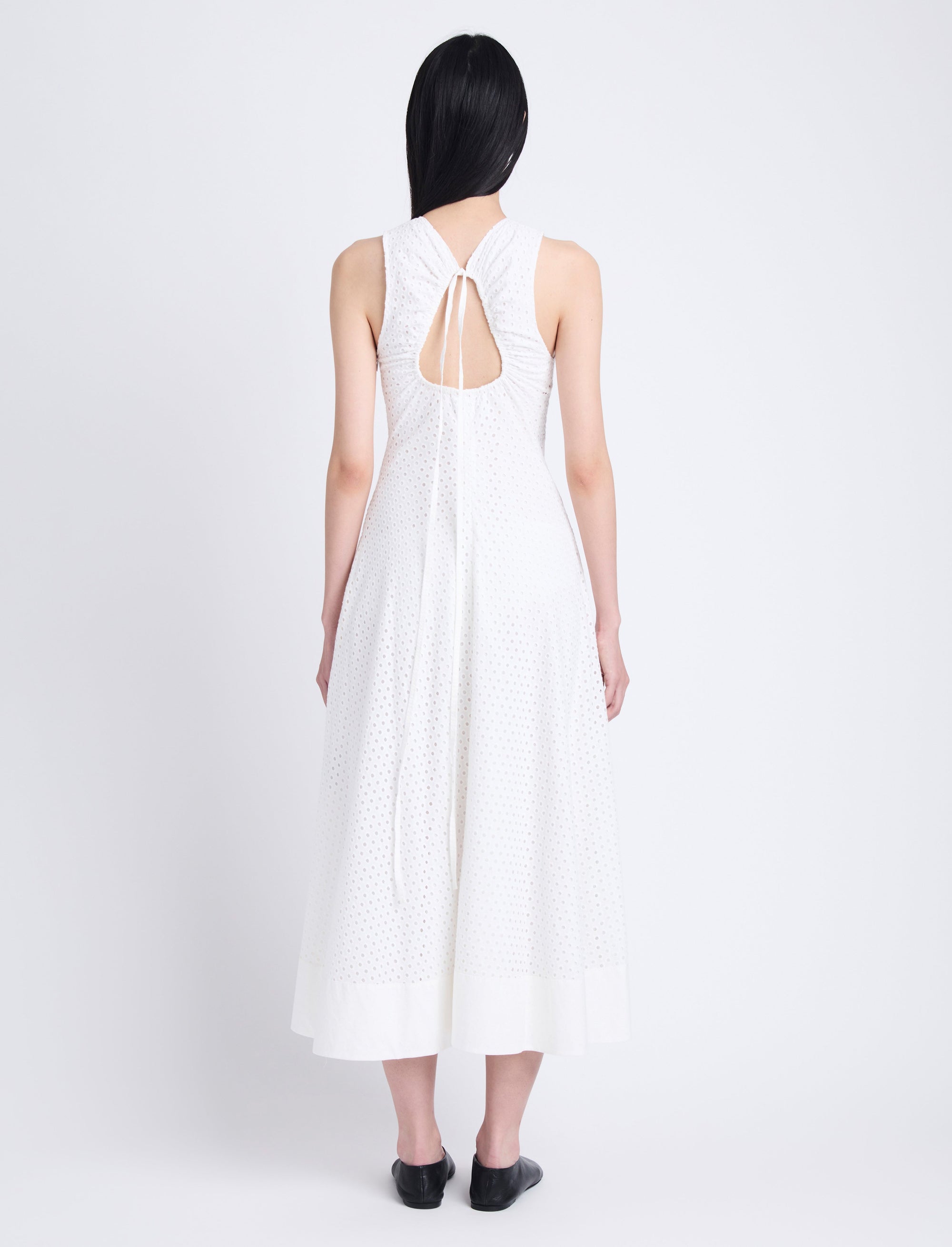 Robe Juno avec broderie anglaise - Off White