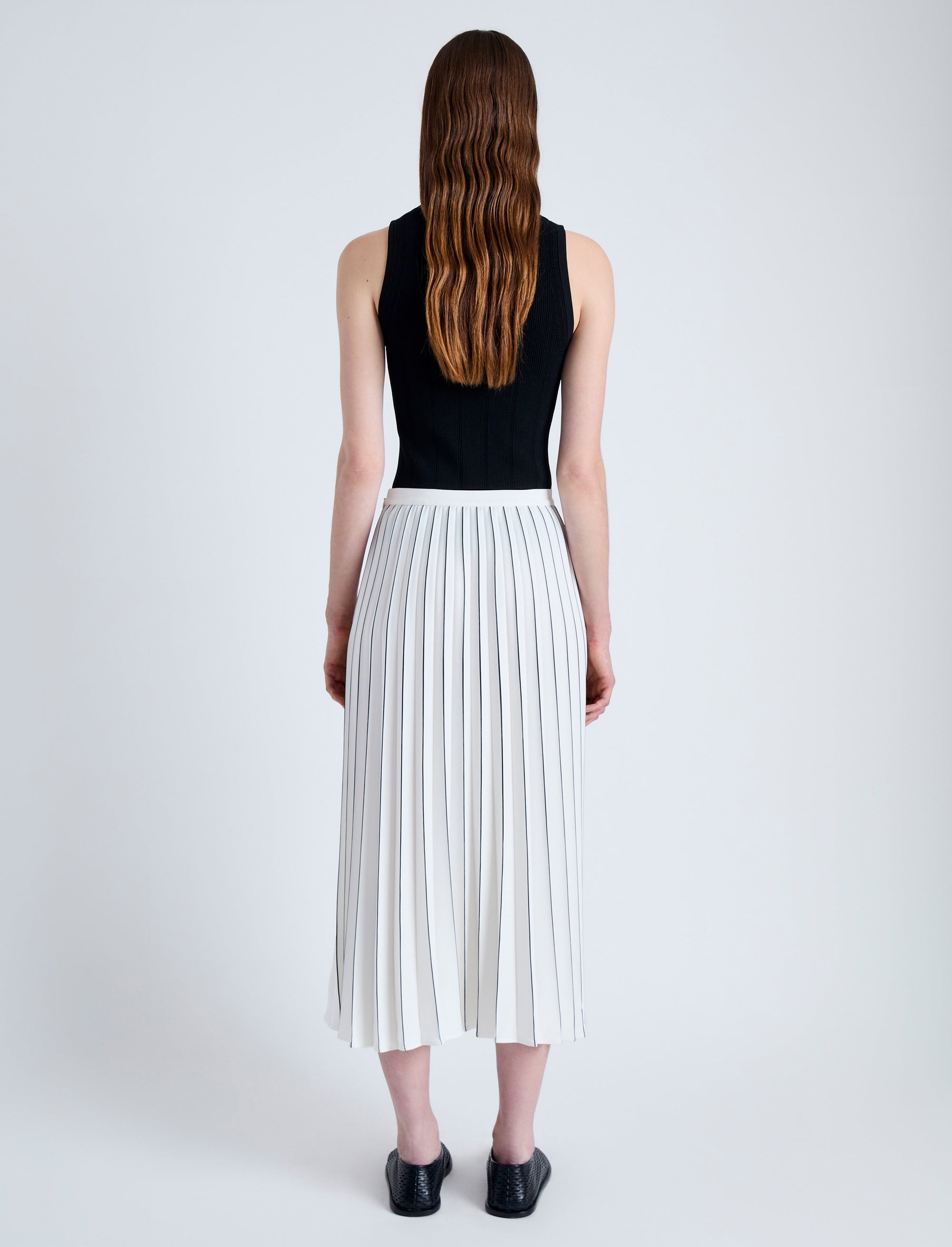 Jupe plissée Miles en crêpe - White & Black