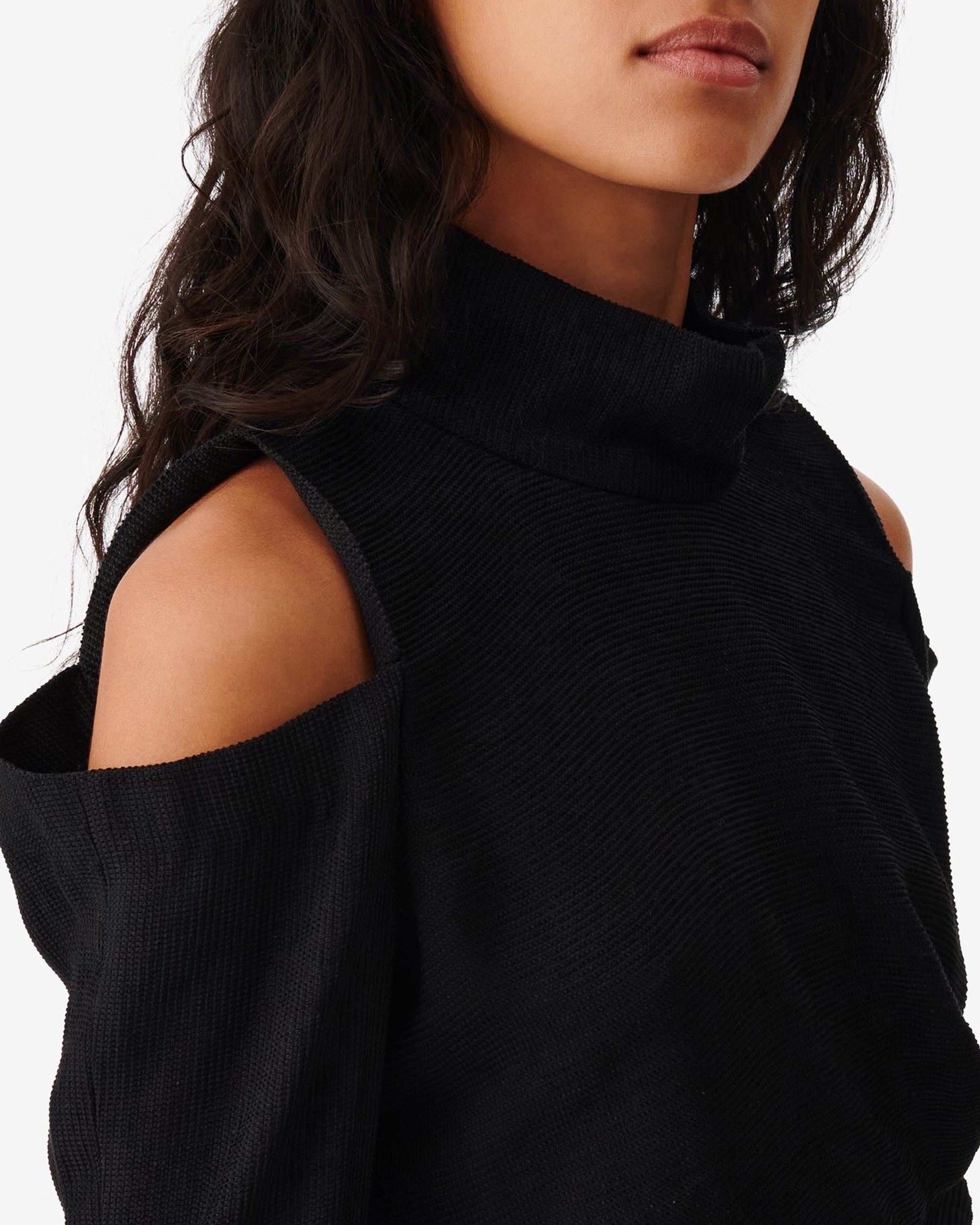 Iwa top with stand-up collar - Black
