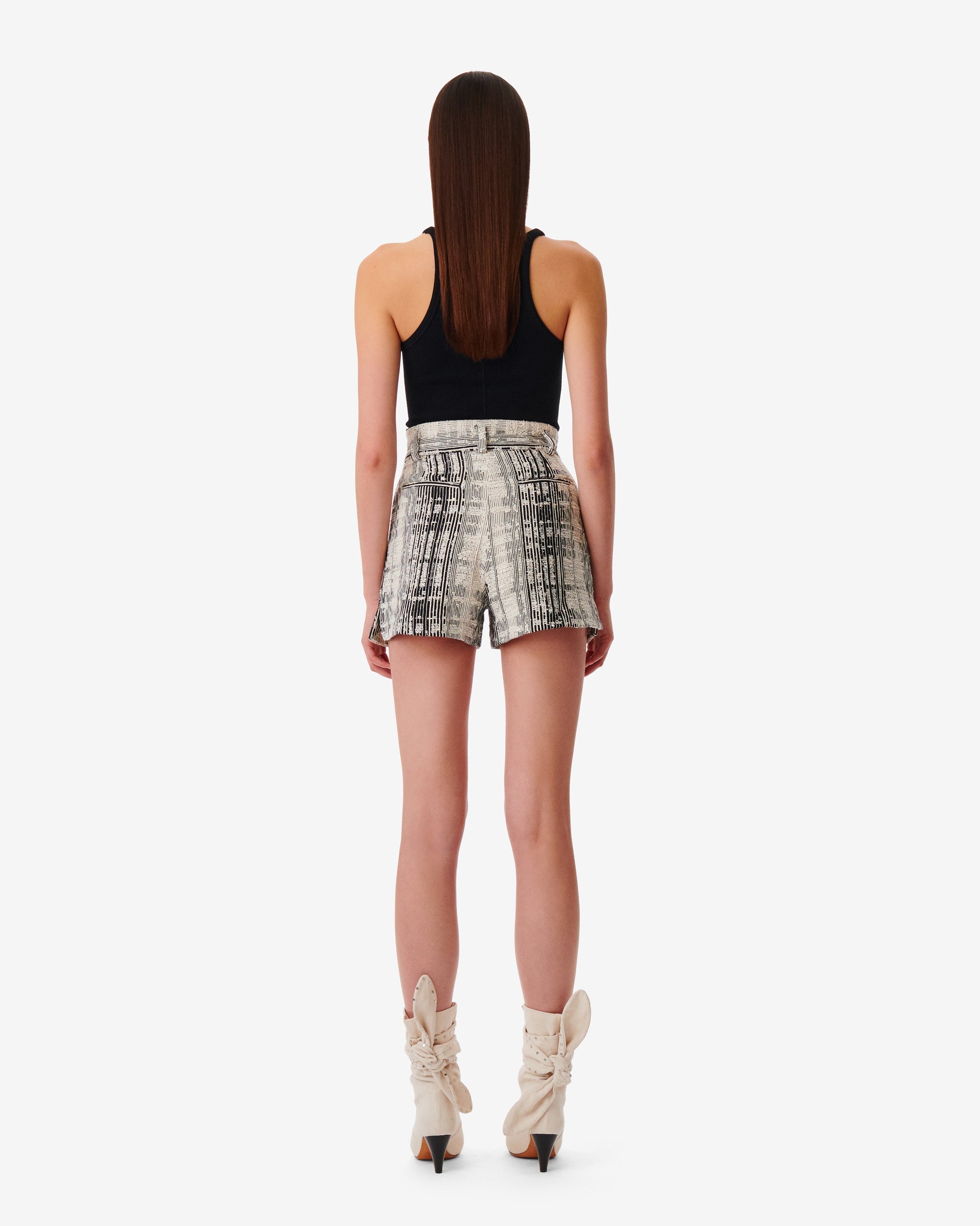 Quanira shorts - Ecru & Black