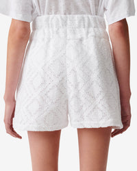 Urika Short - White