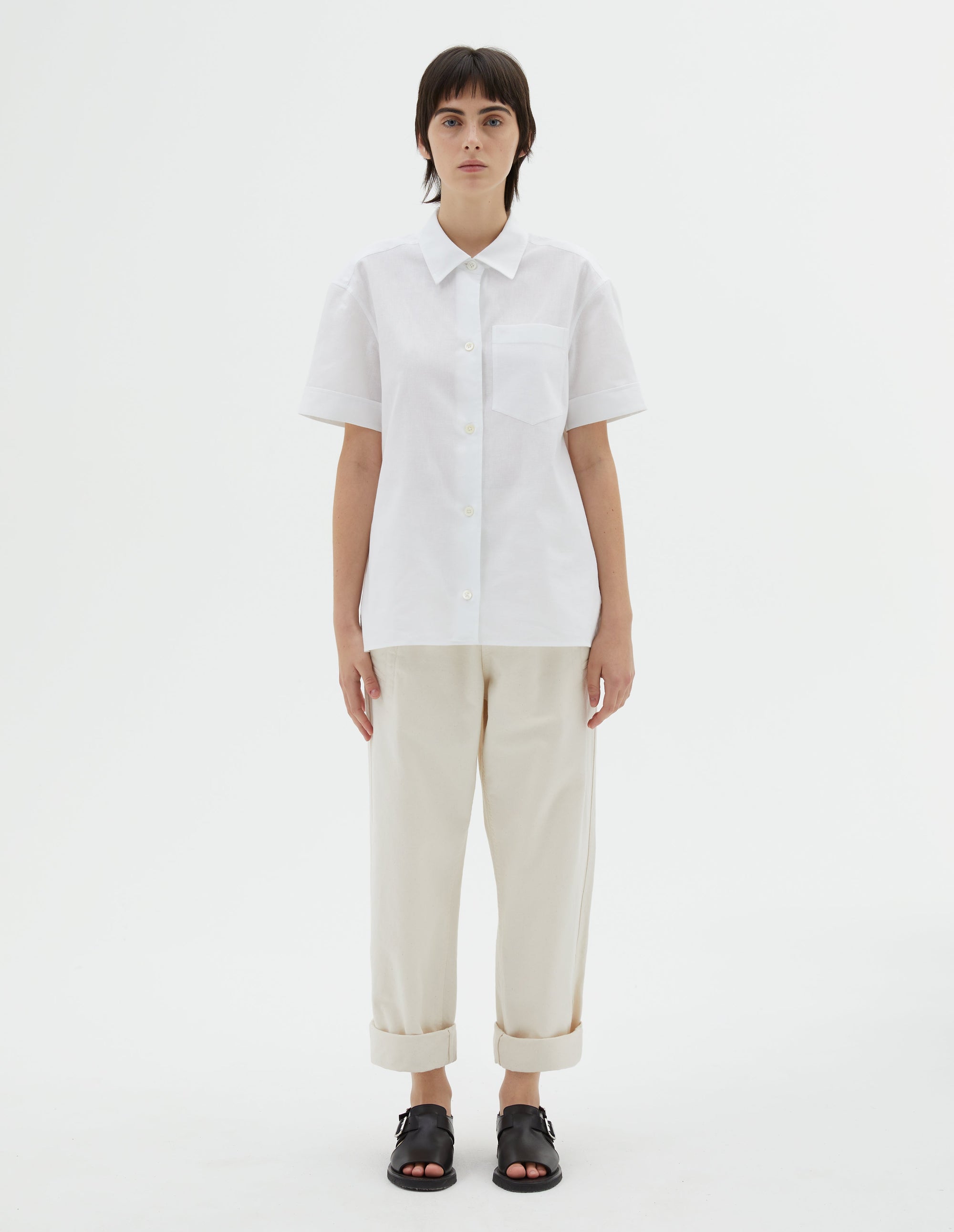 Chemise manches courtes à poche - White