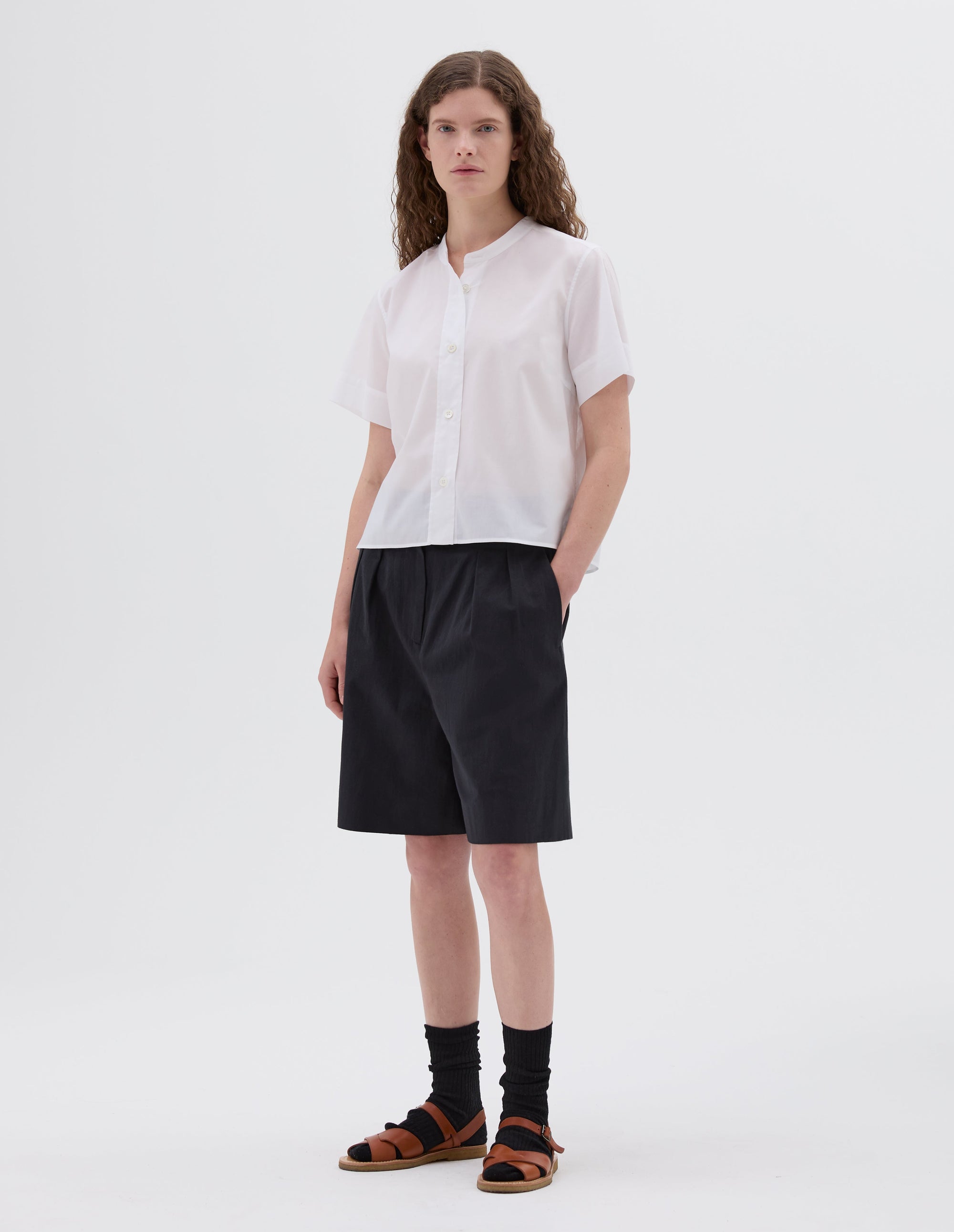 Chemise manches courtes sans col - White