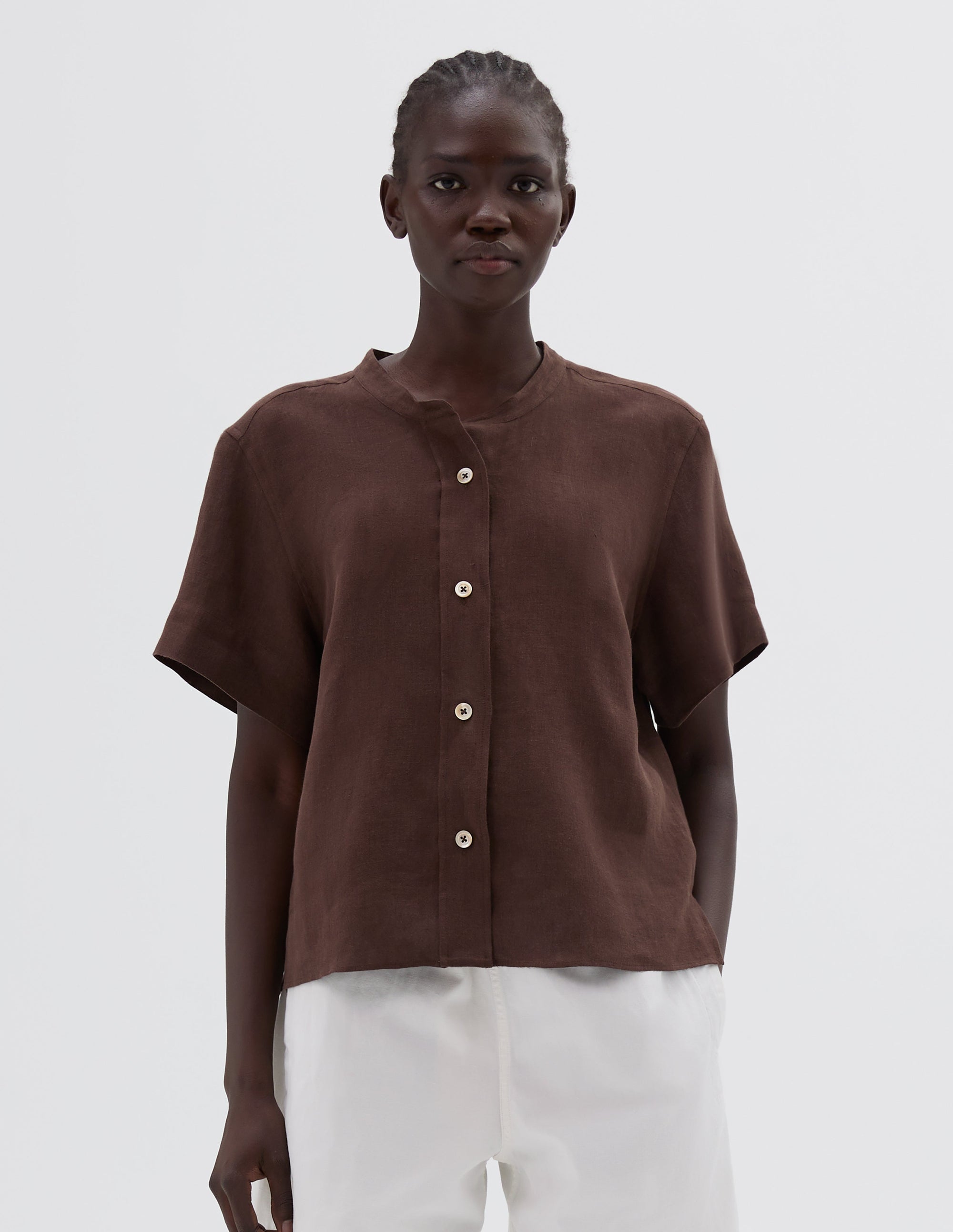 Chemise manches courtes sans col - Brown