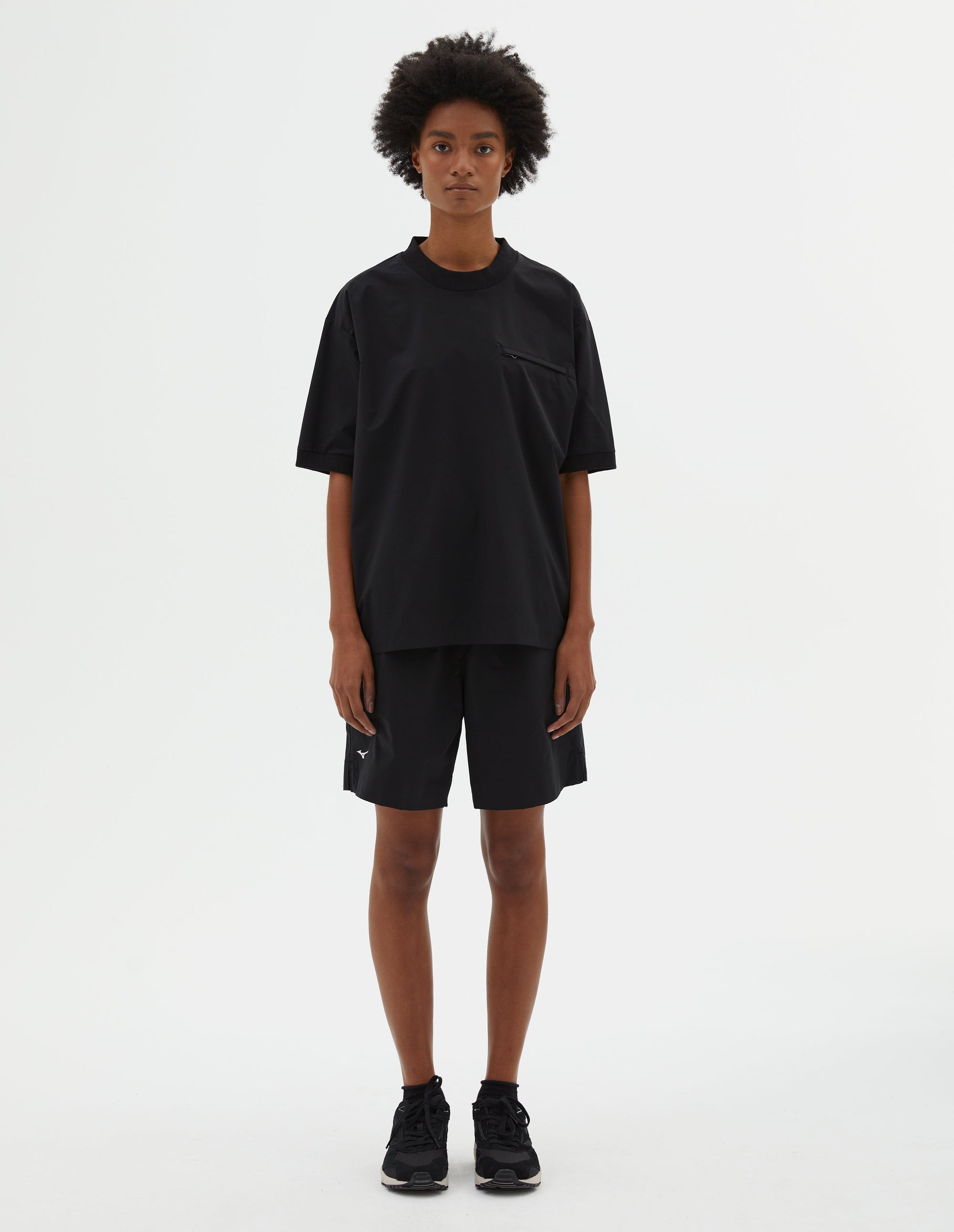 T-shirt Mizuno à poche zippée - Black