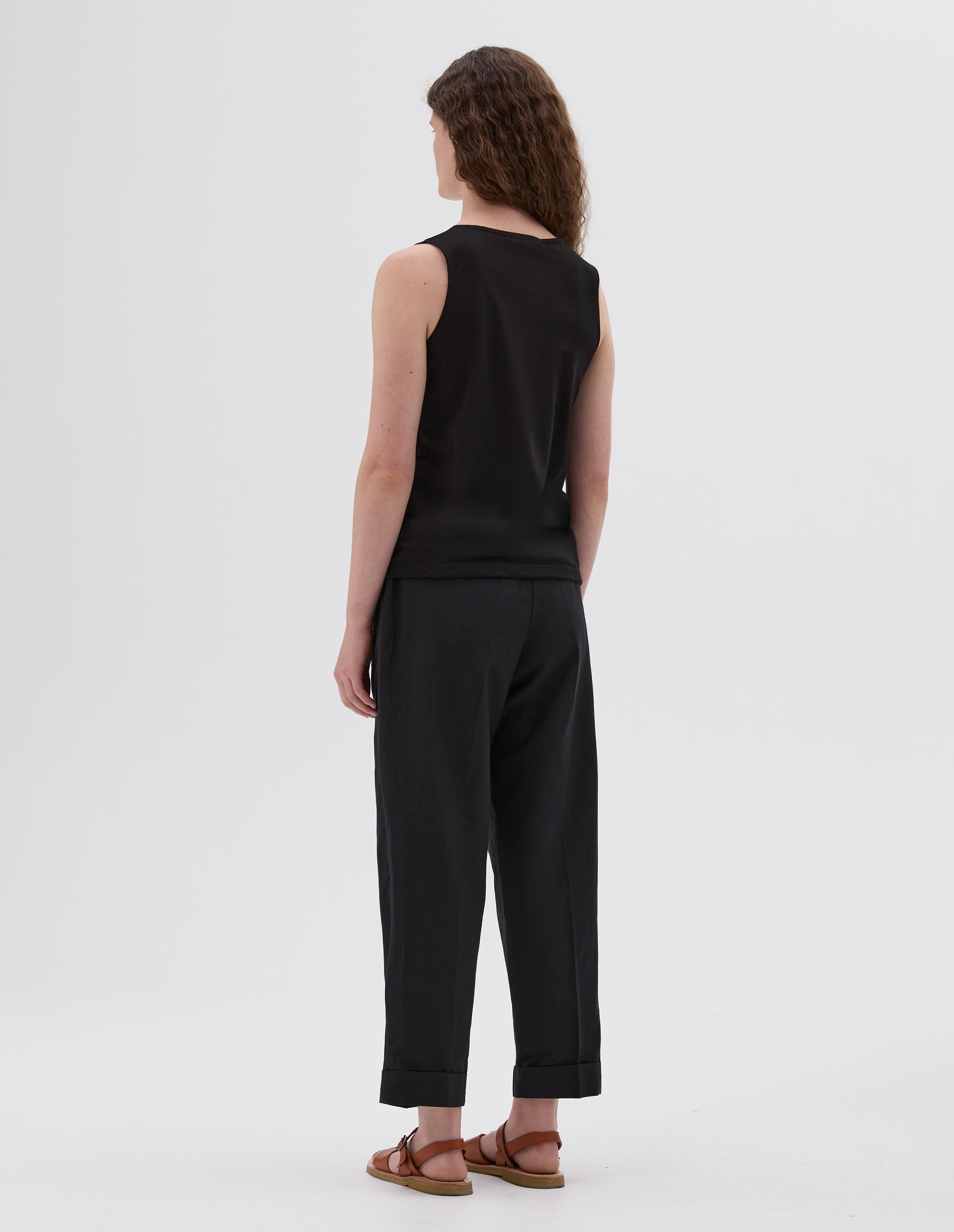 Pantalon court à pli unique - Black