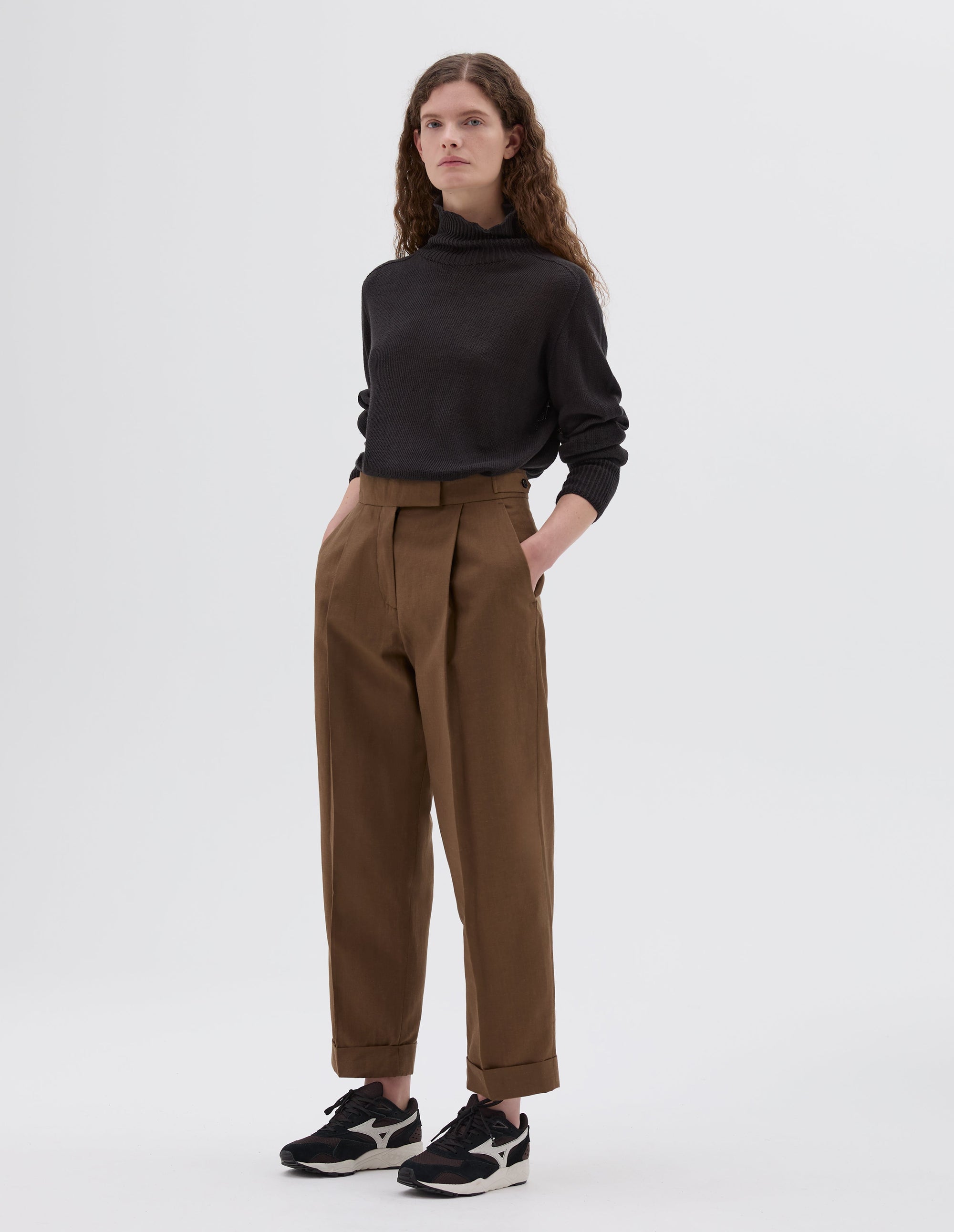 Pantalon court à pli unique - Beige & Brown