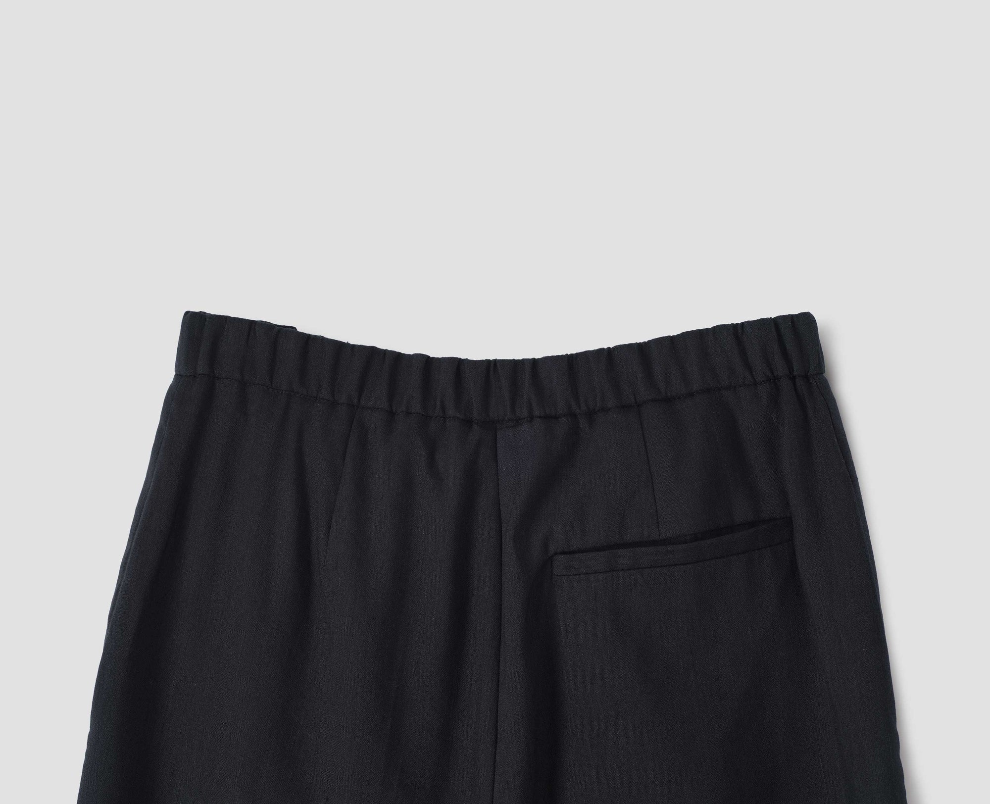 Pantalon court à plis sur le devant - Black