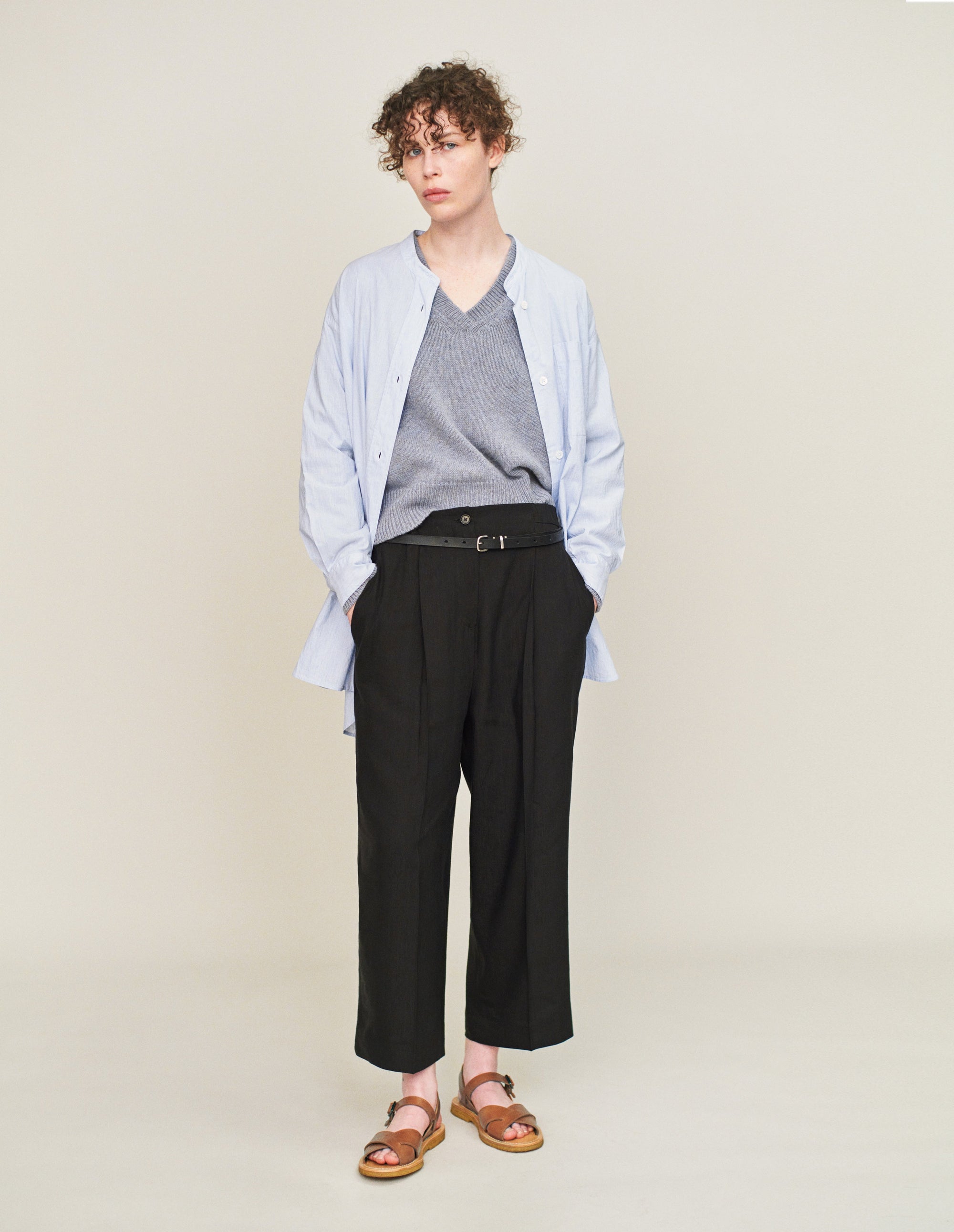 Pantalon court à plis sur le devant - Black