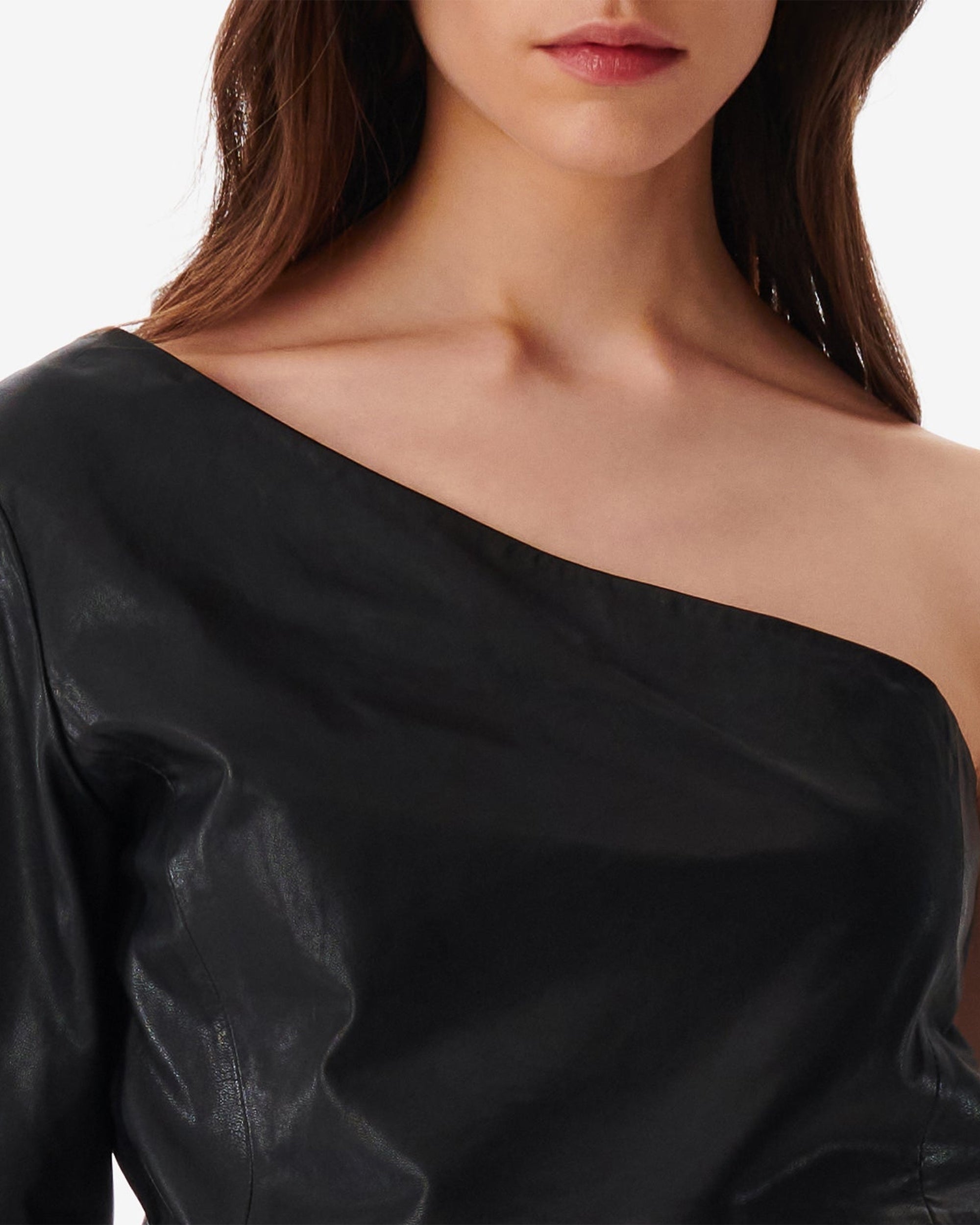 Ameda asymmetric top in leather - Black