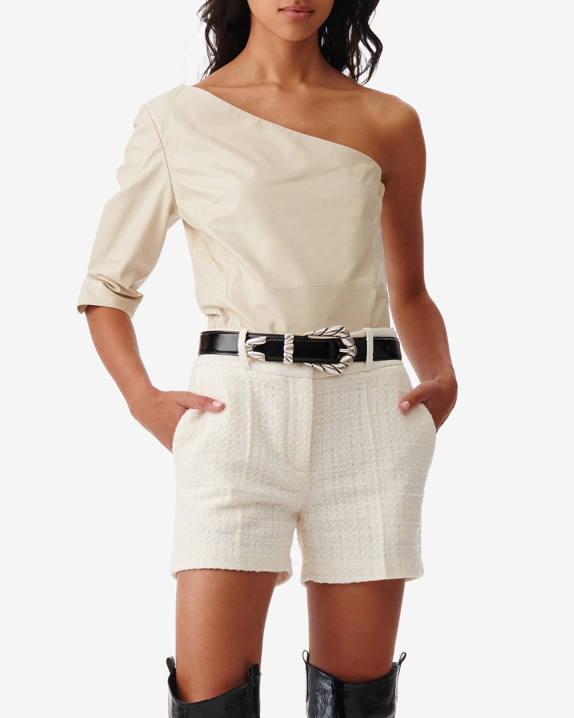 Ameda asymmetric top in leather - Ecru