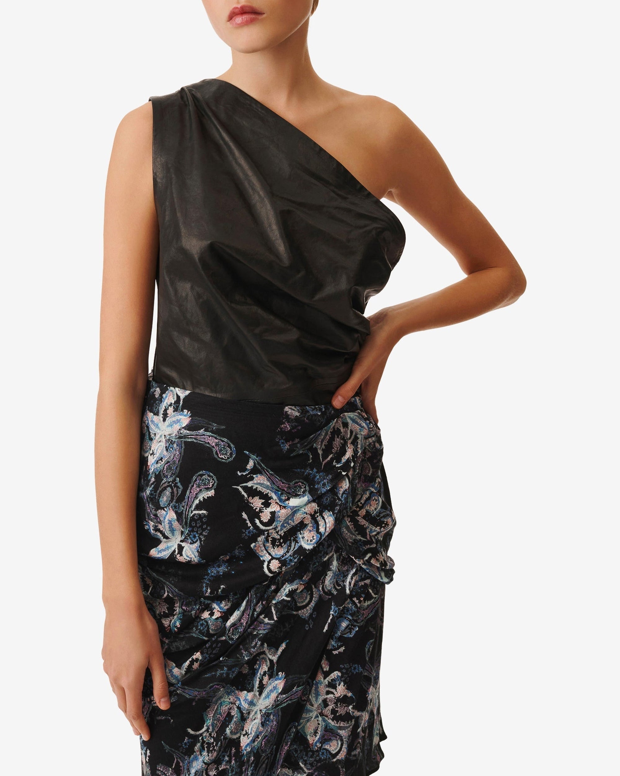 Oana asymmetric top in leather - Black