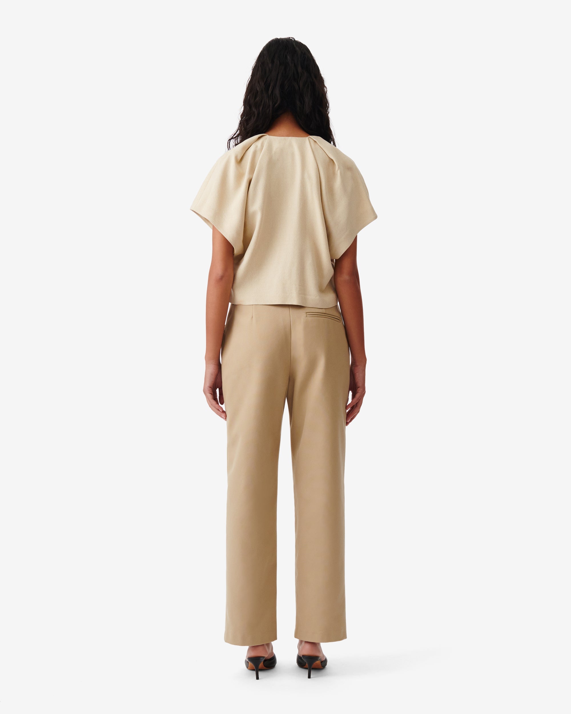 Palimi v-neck top - Light Beige