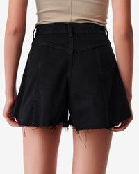 Short Germinah - Used Black