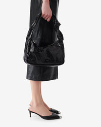 Noue Wrinkle leather clutch bag - Black