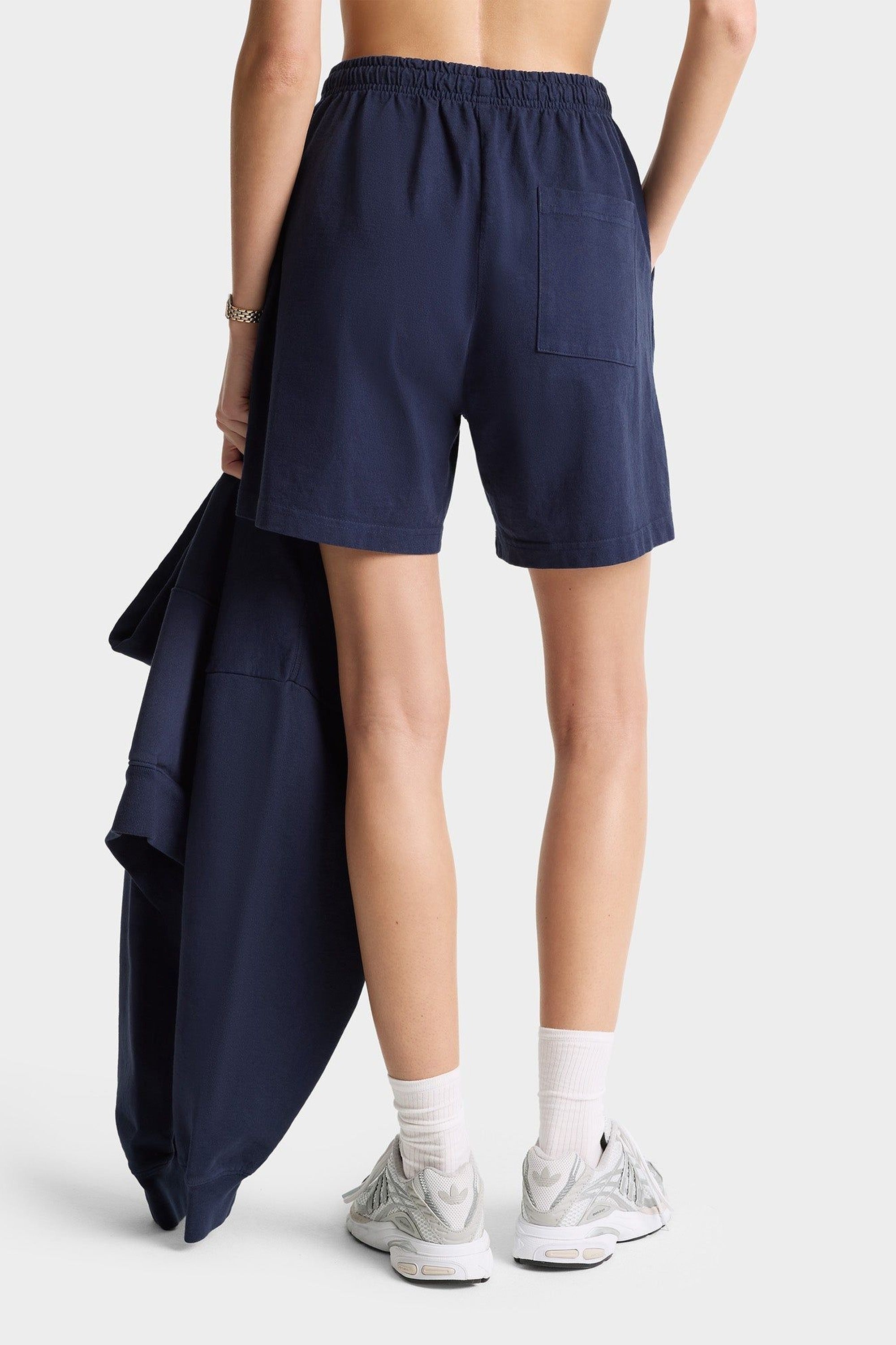 Serif Logo Gym Short - Navy & White
