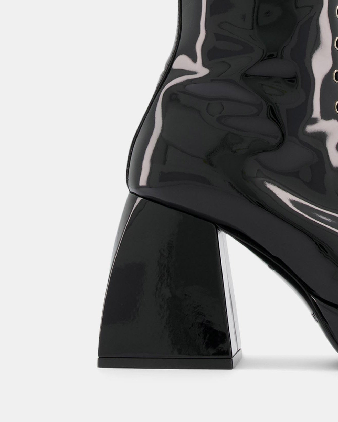 17 QTY NEW Bulla Ward Black Patent Black Patent