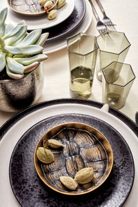 Petit plat Tortue en or et porcelaine - Brown