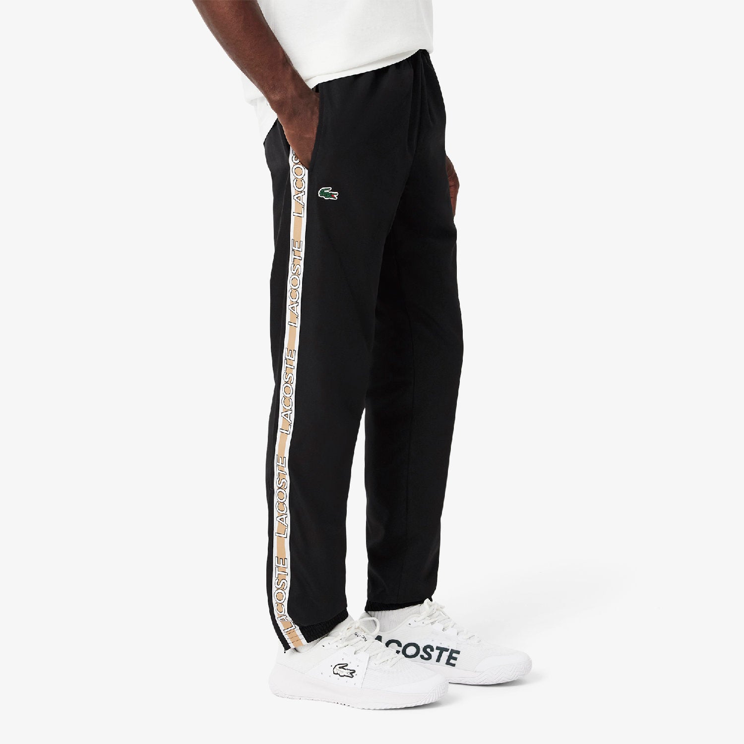 Tennis sweatpants with designer stripes - Black