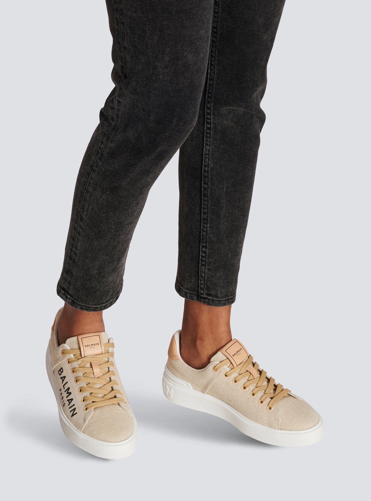 Baskets b-court en canvas imprimé logo balmain - Naturel