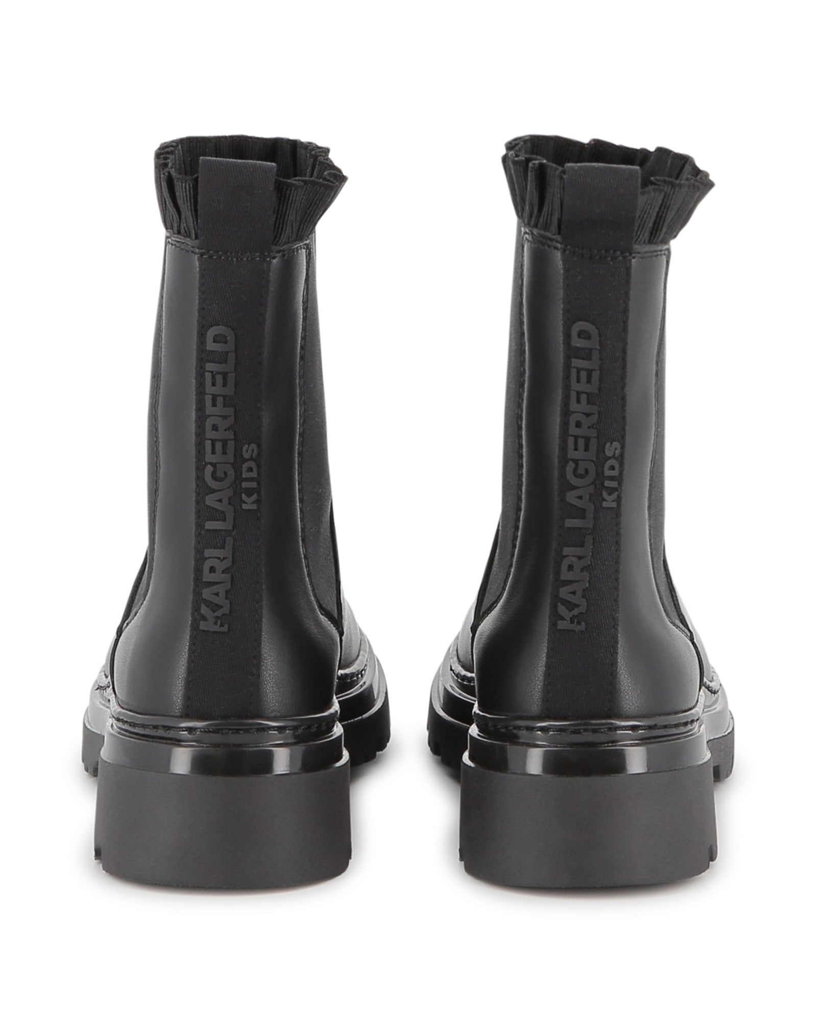 BOTTINES