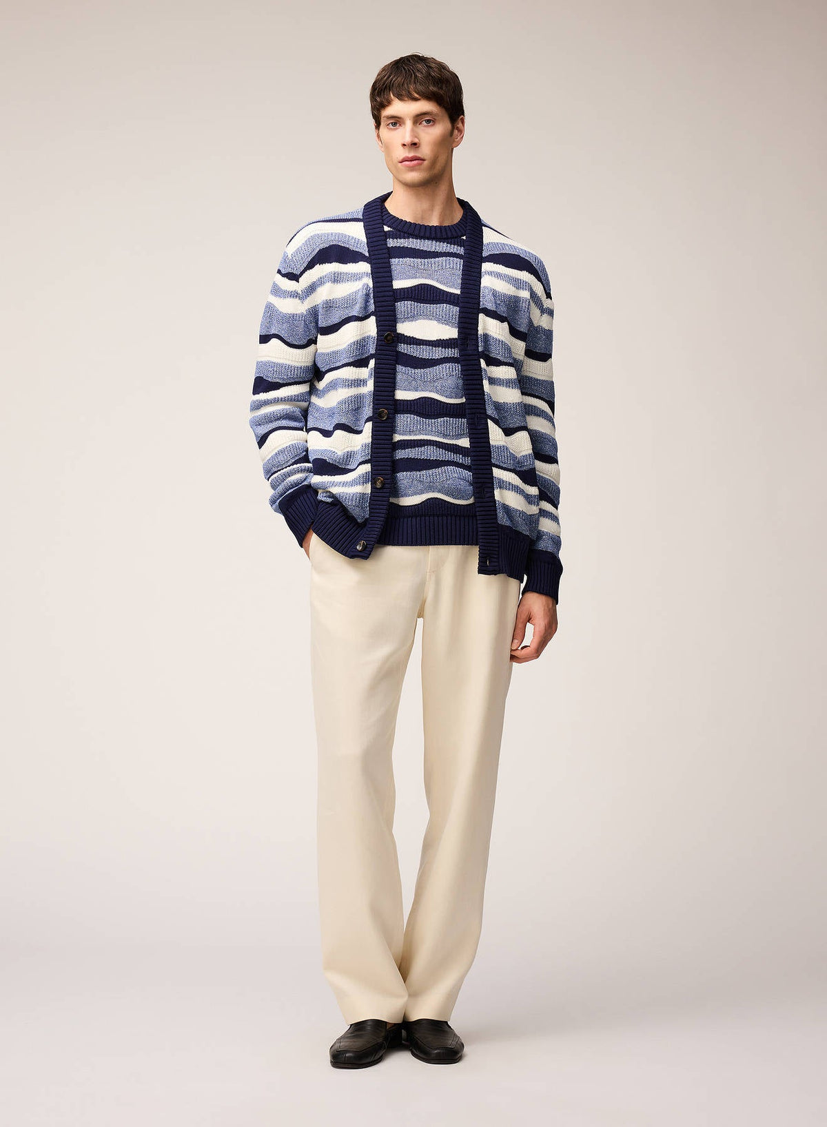 NAVY JACQUARD KNIT CREWNECK