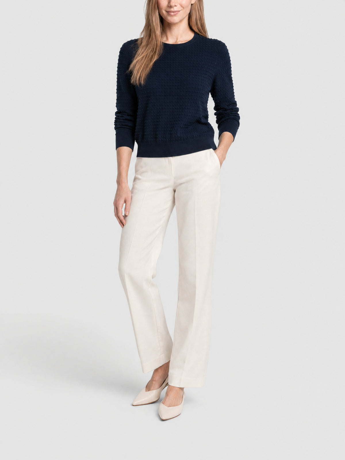NAVY KNIT