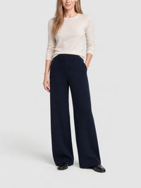 NAVY KNIT