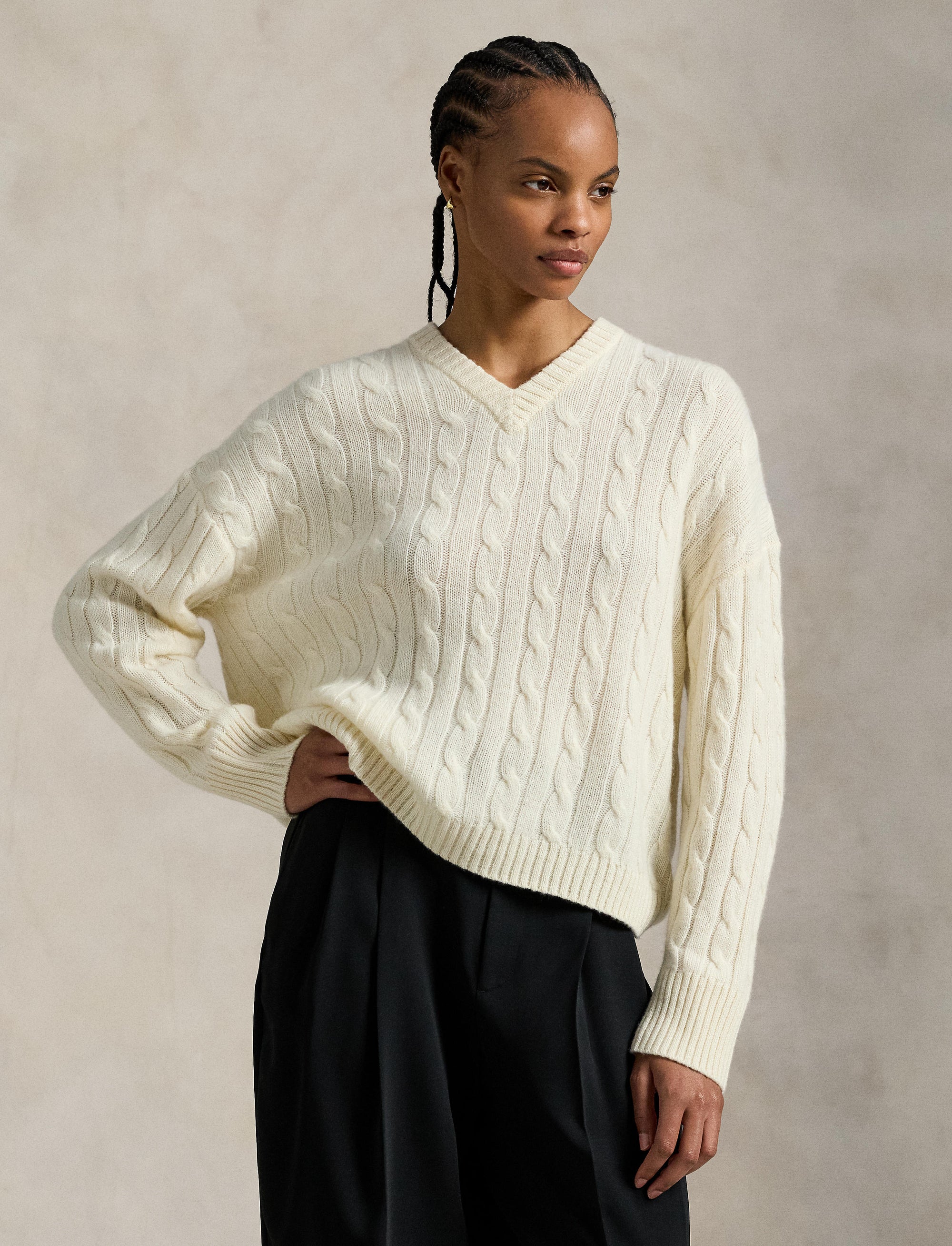 V-neck cashmere jumper - Cream