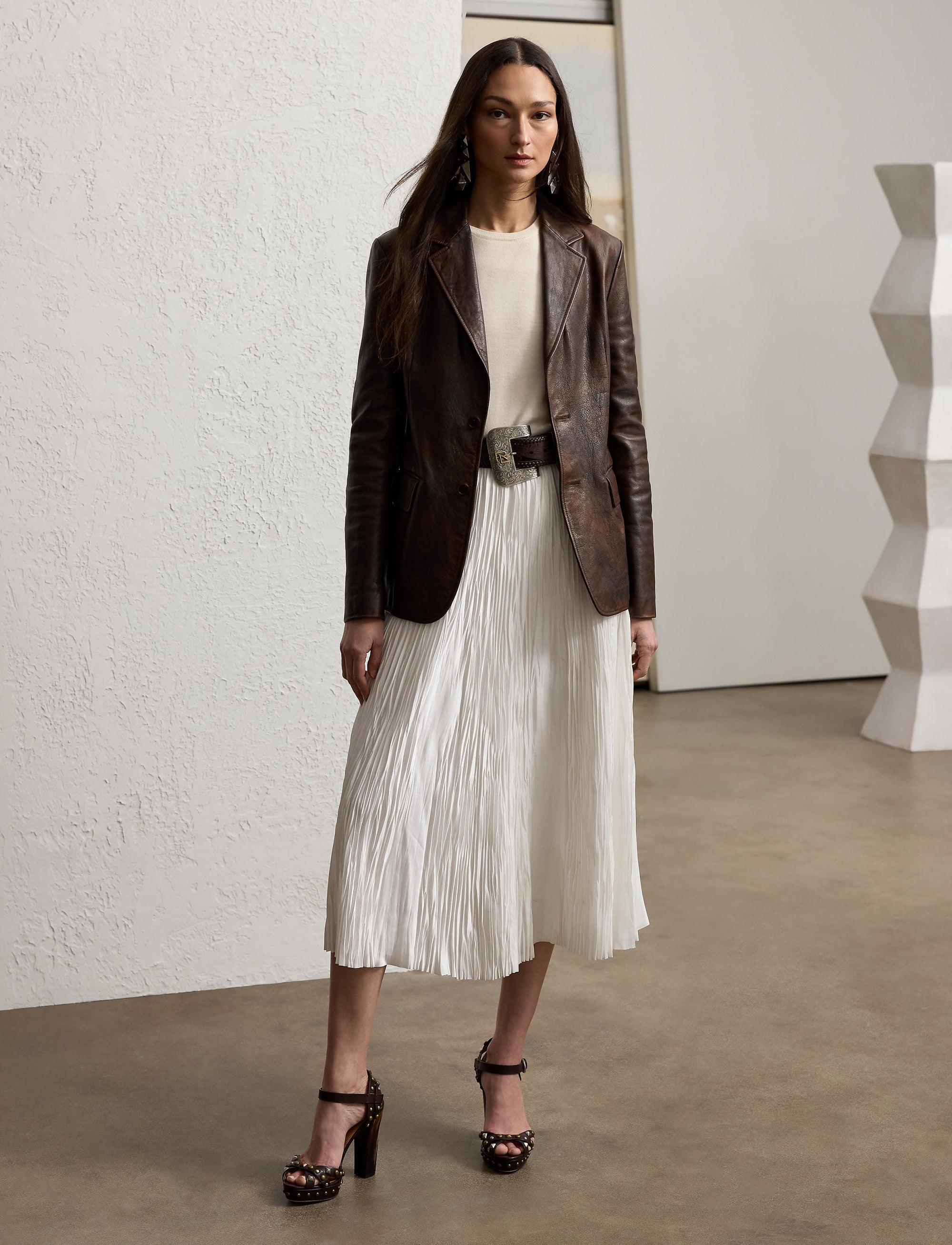 Malone pleated skirt in satin - Off-White