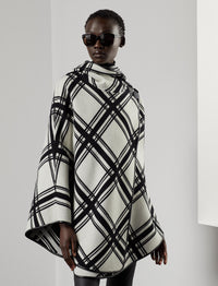2pcs / NEW // BLACK/CREAM CAPE UNLINED MARSILLA