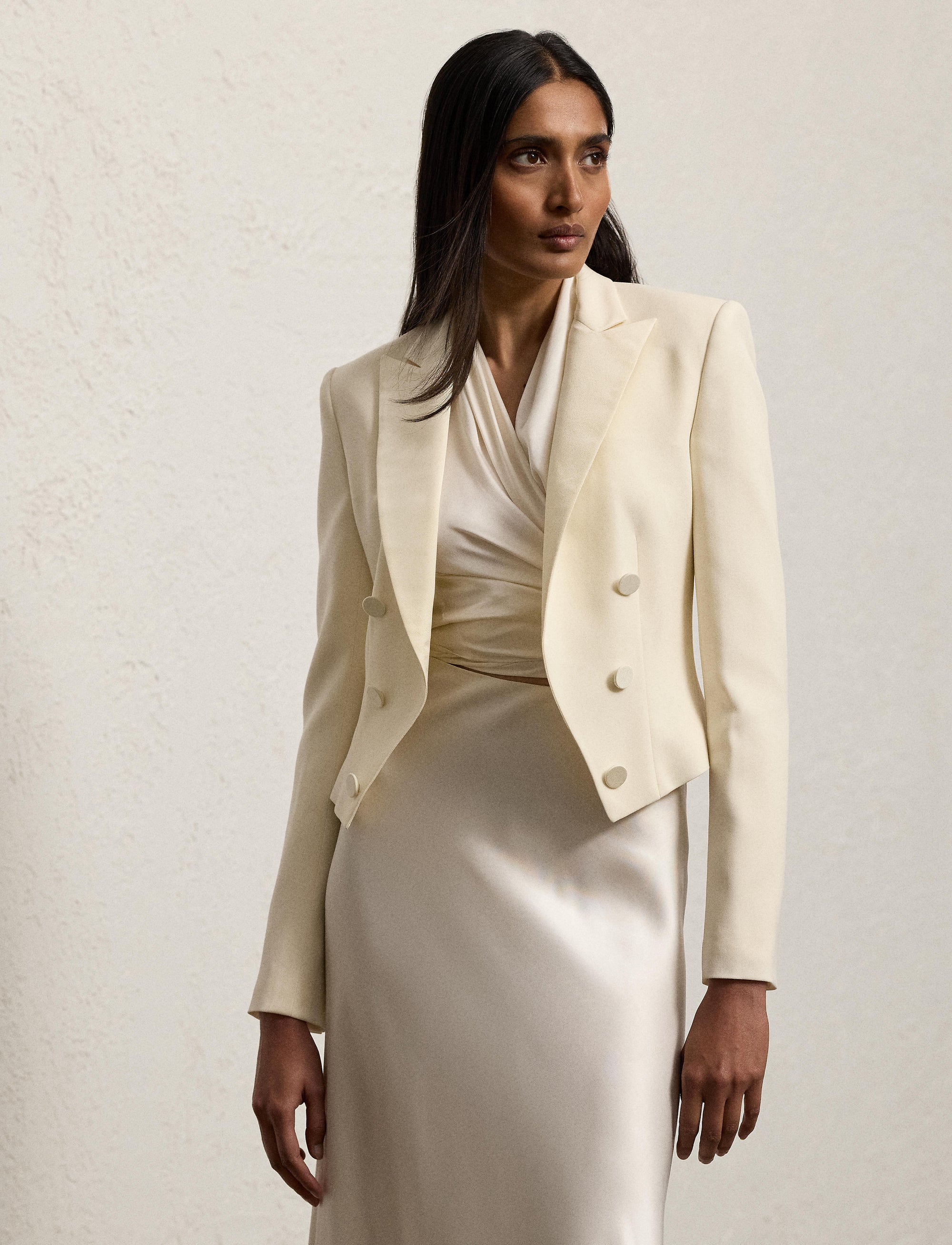 Veste de smoking Spencer en crêpe de laine - Lux Cream