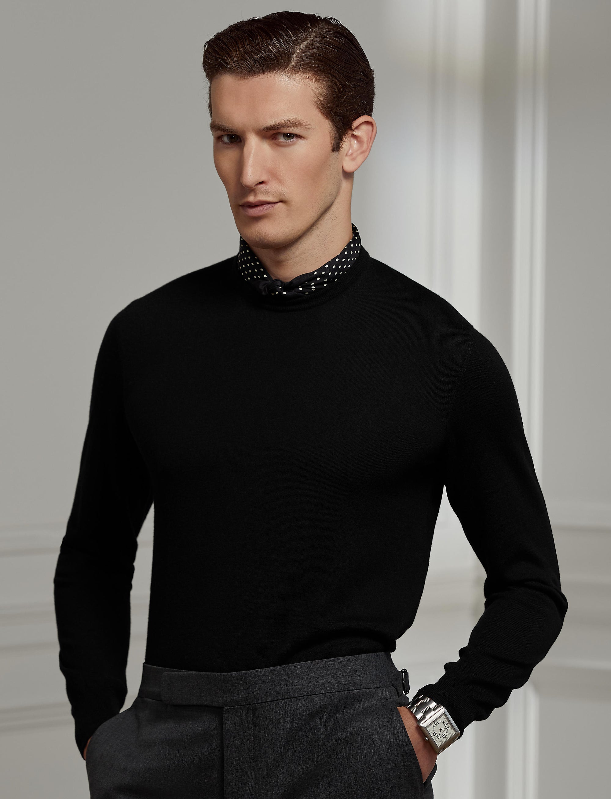 Pull col rond en cachemire - Classic Black