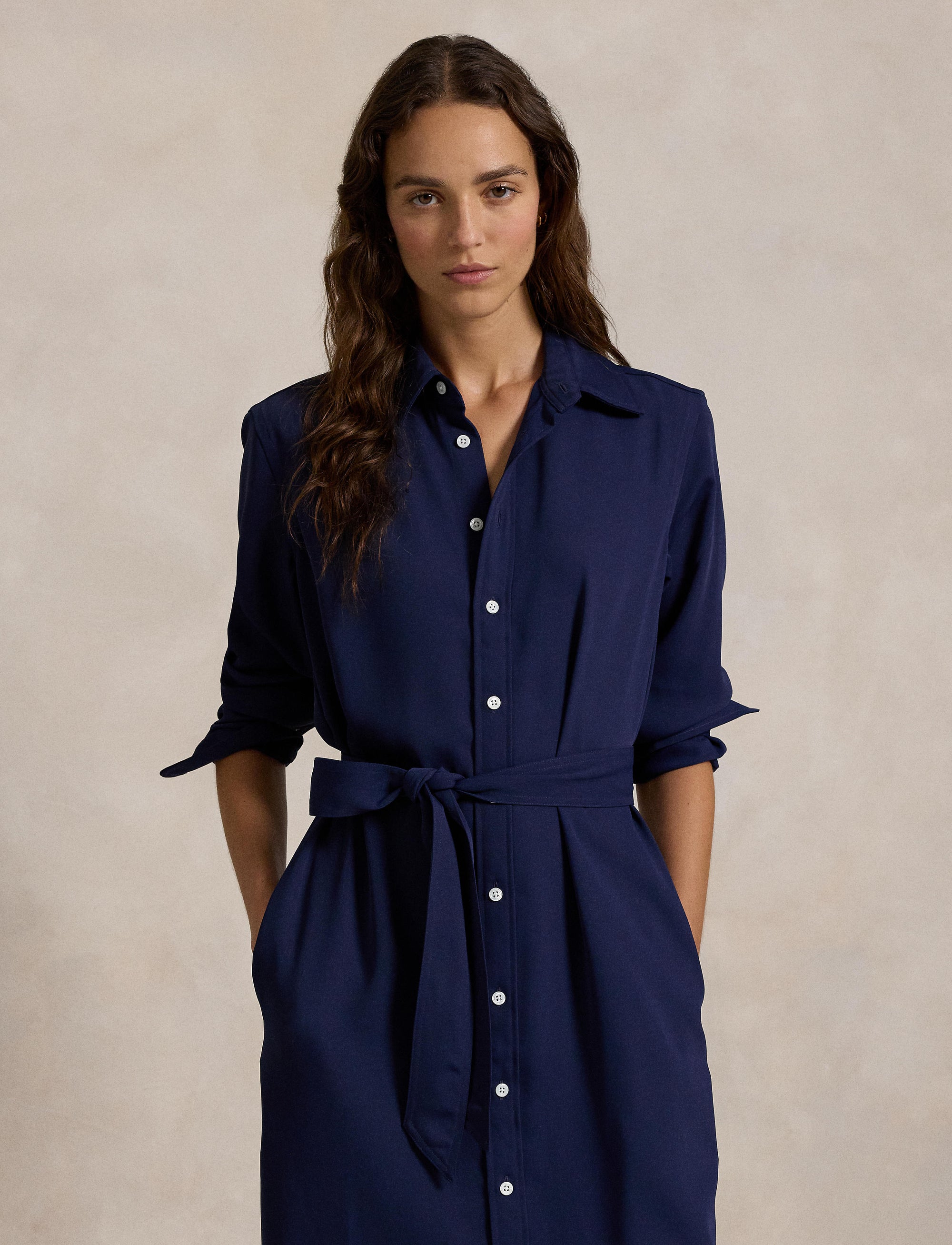 Robe-chemise en satin - Graphic Navy