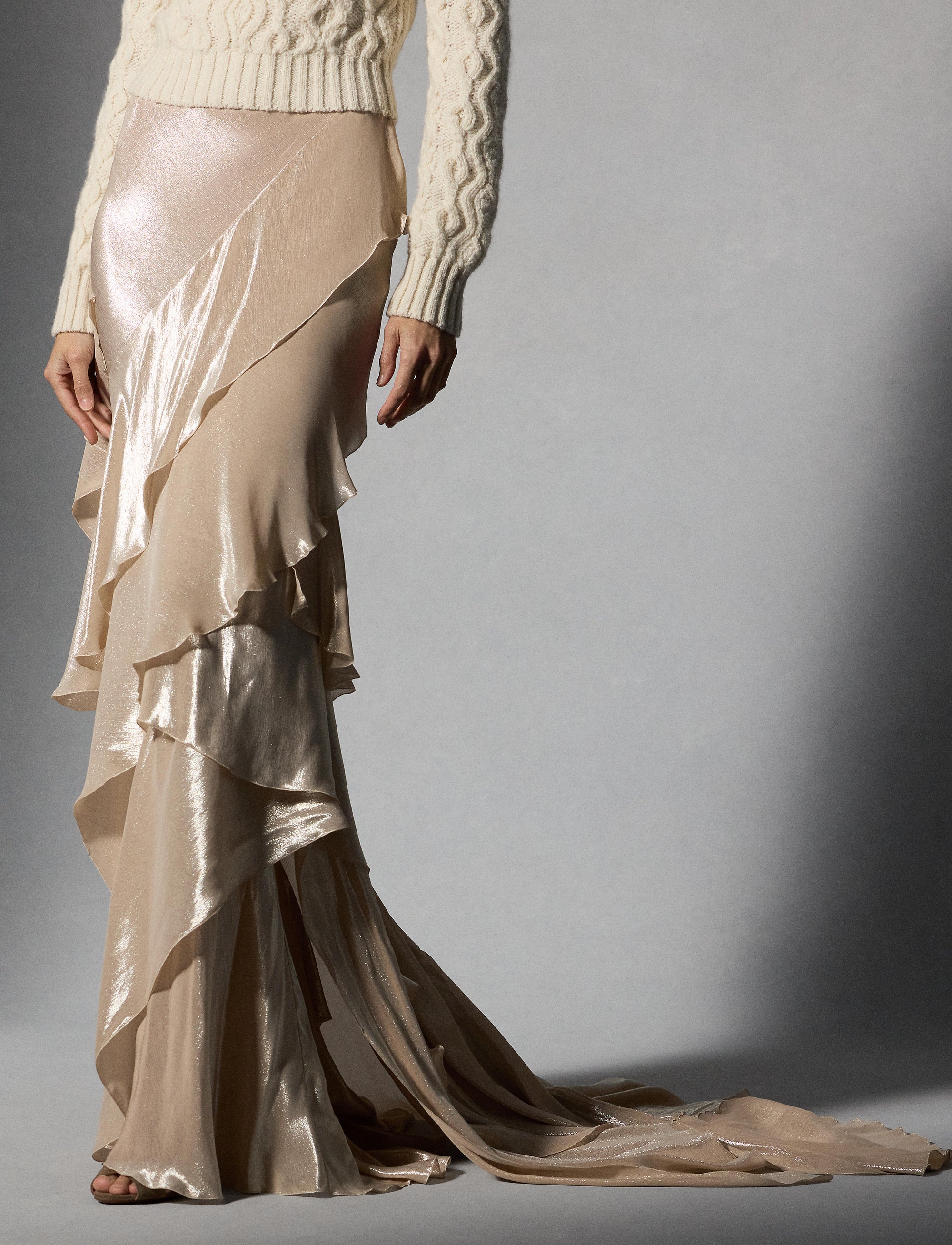 Neeva skirt in silk chiffon - Platinum