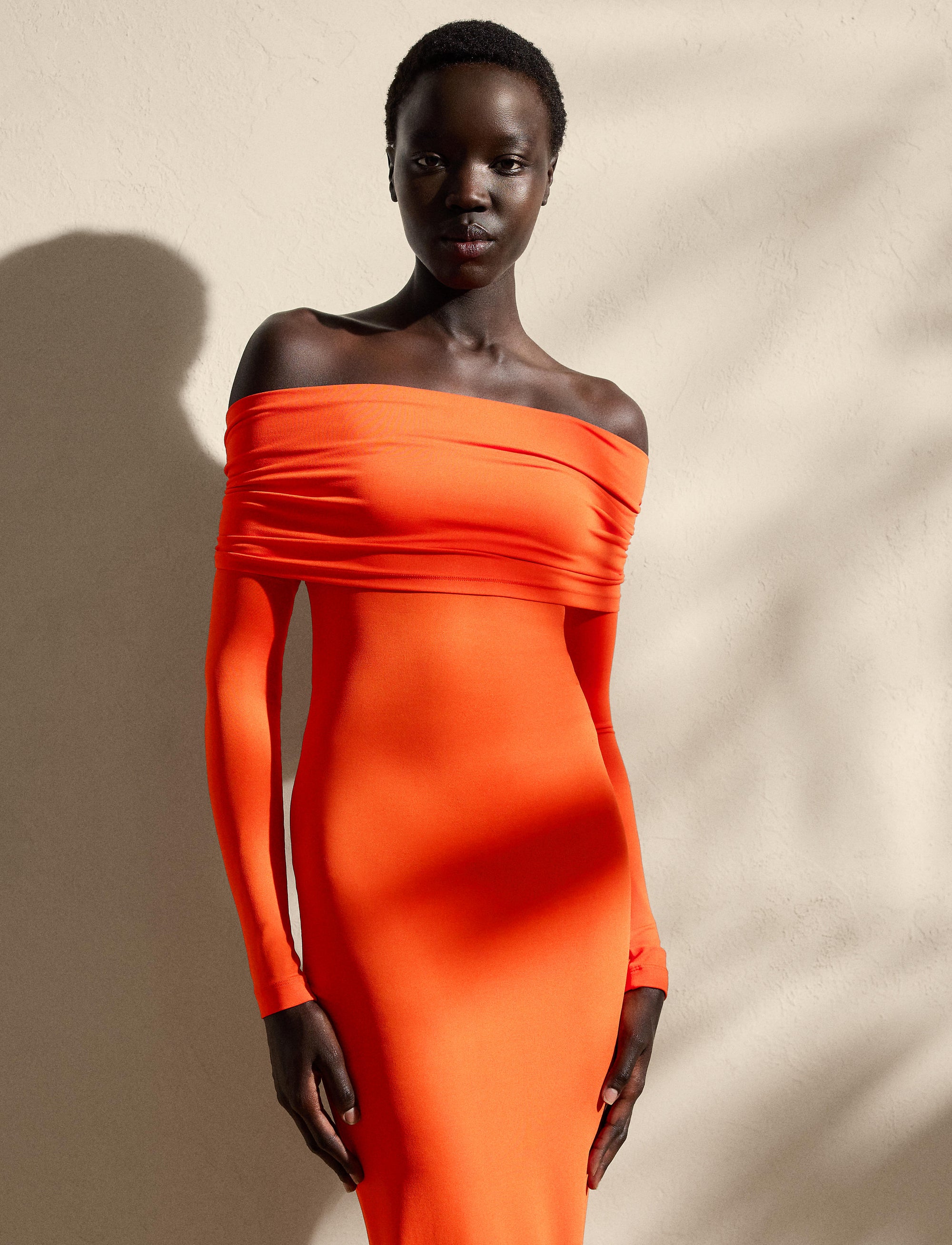 Robe de cocktail épaules dégagées - Bright Orange