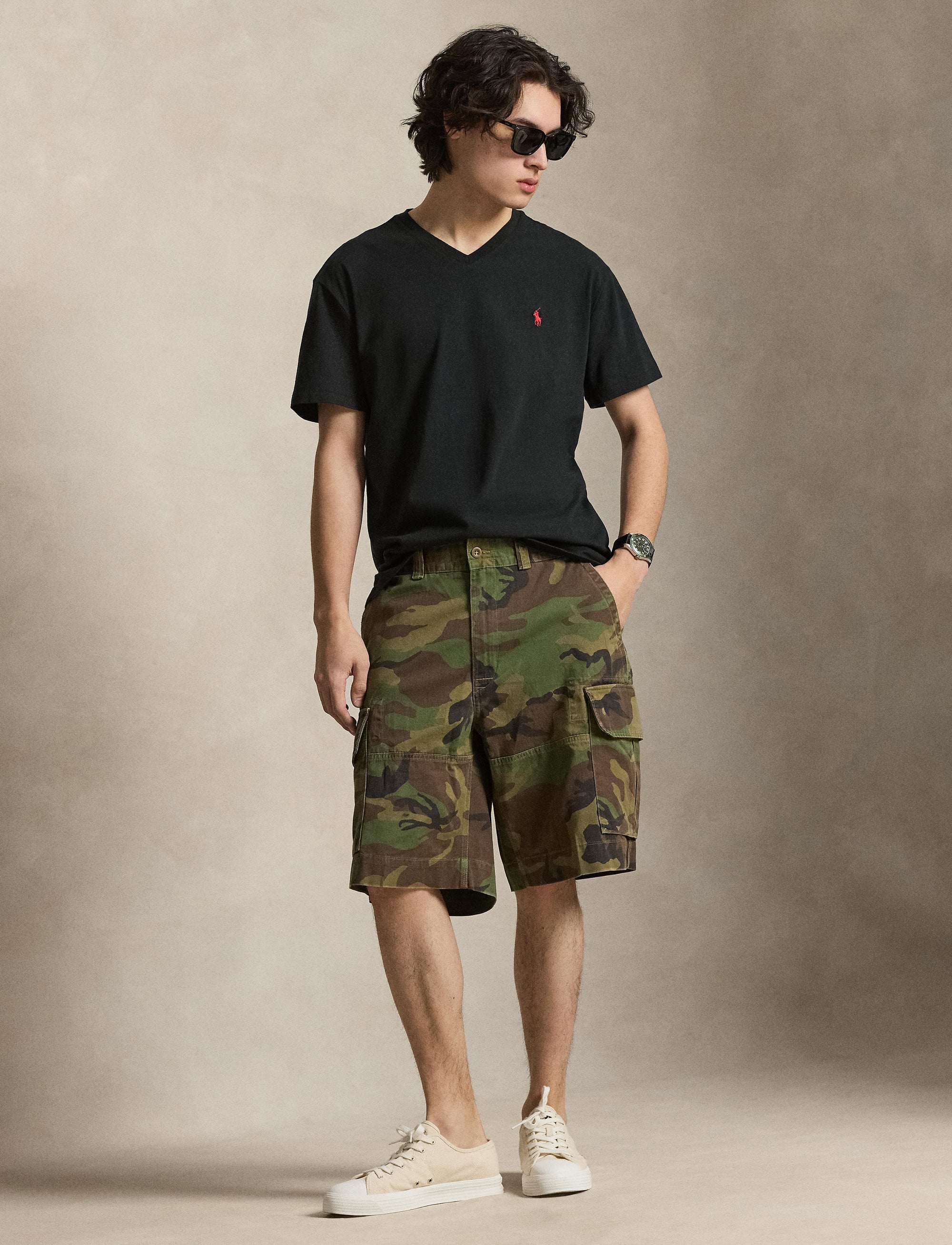 T-shirt classique à col V en jersey - Black
