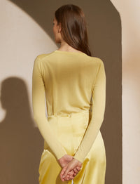 Cashmere round-neck jumper - Soft Yellow