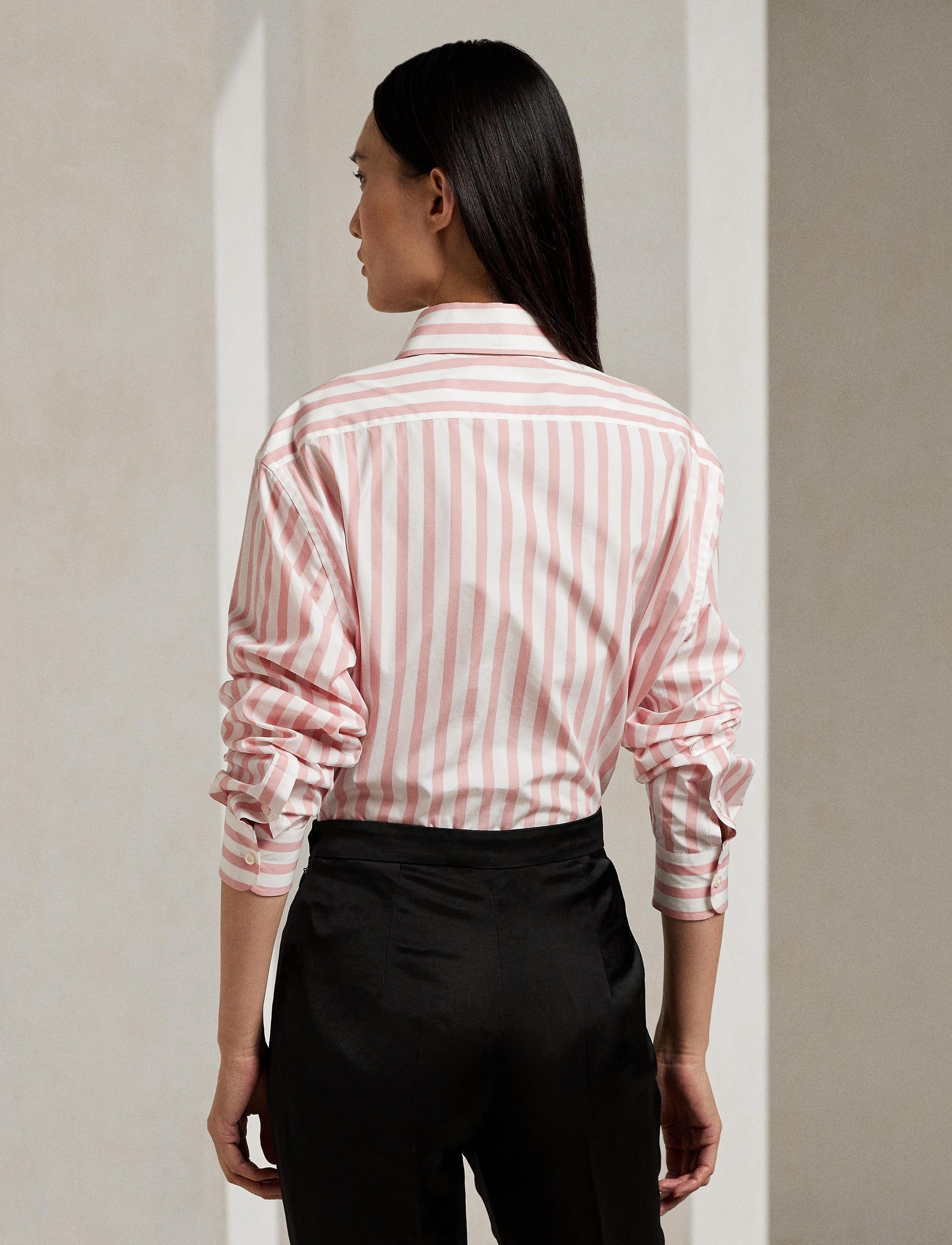11 STOCK CRYSTAL ROSE/WHITE BUTTON FRONT SHIRT
