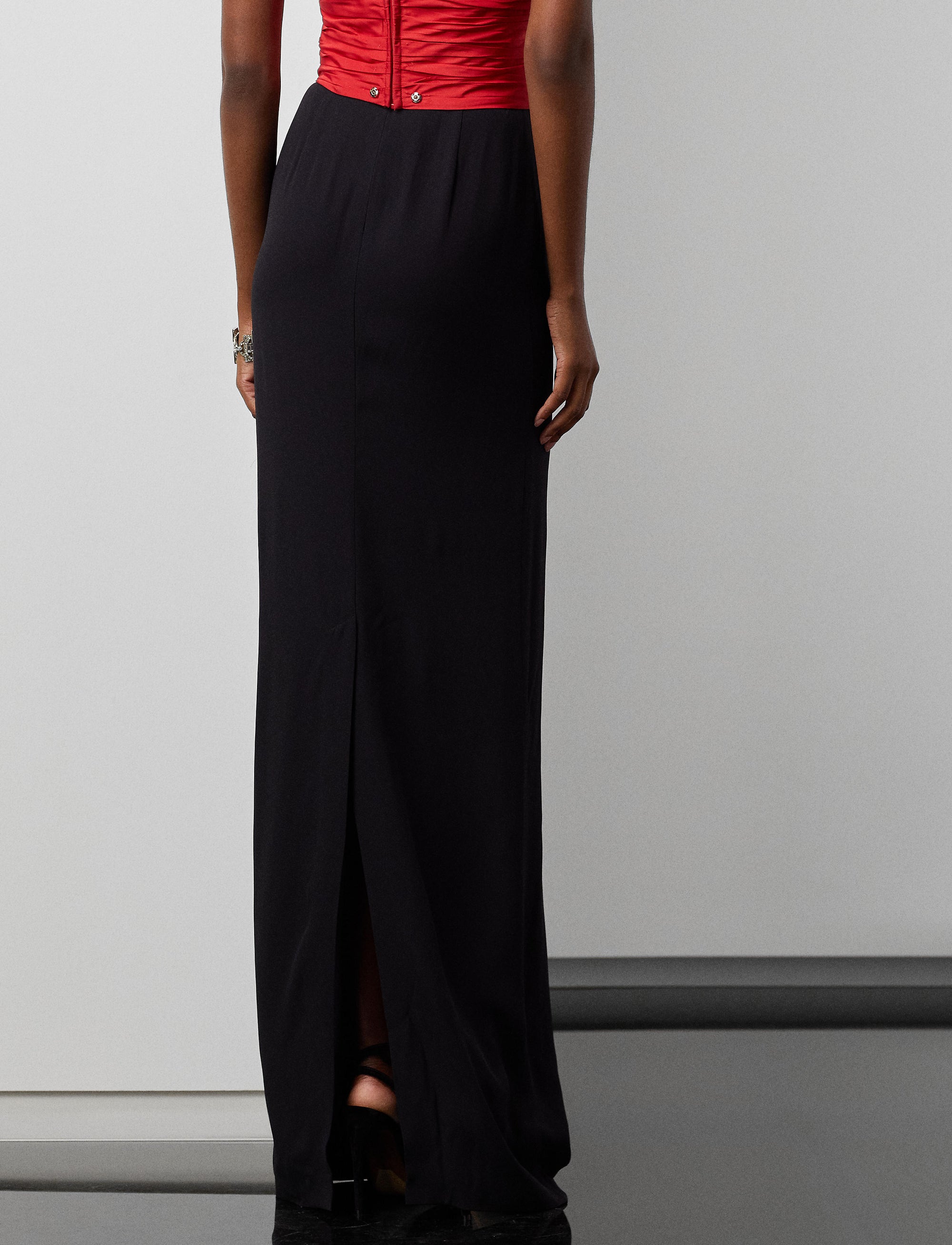 Jupe Shaniya en crêpe satin - Black
