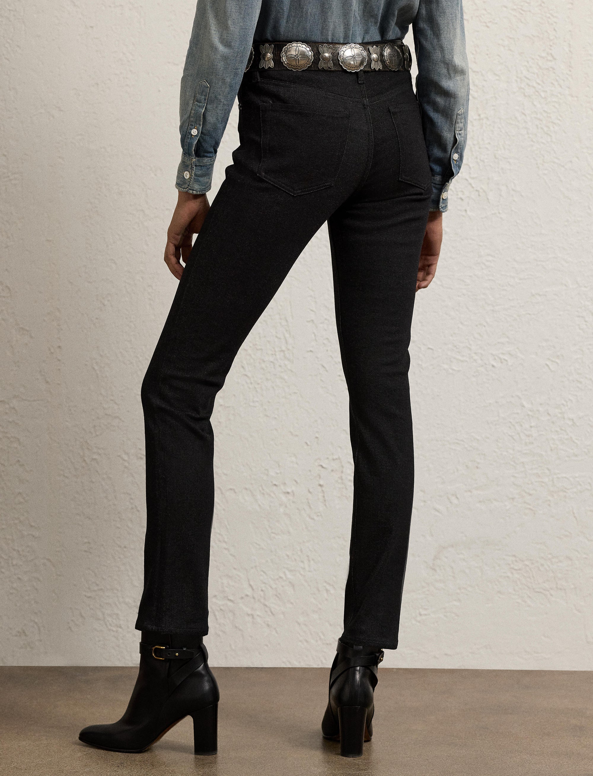 750 Straight 7/8 Jeans - Onyx Black