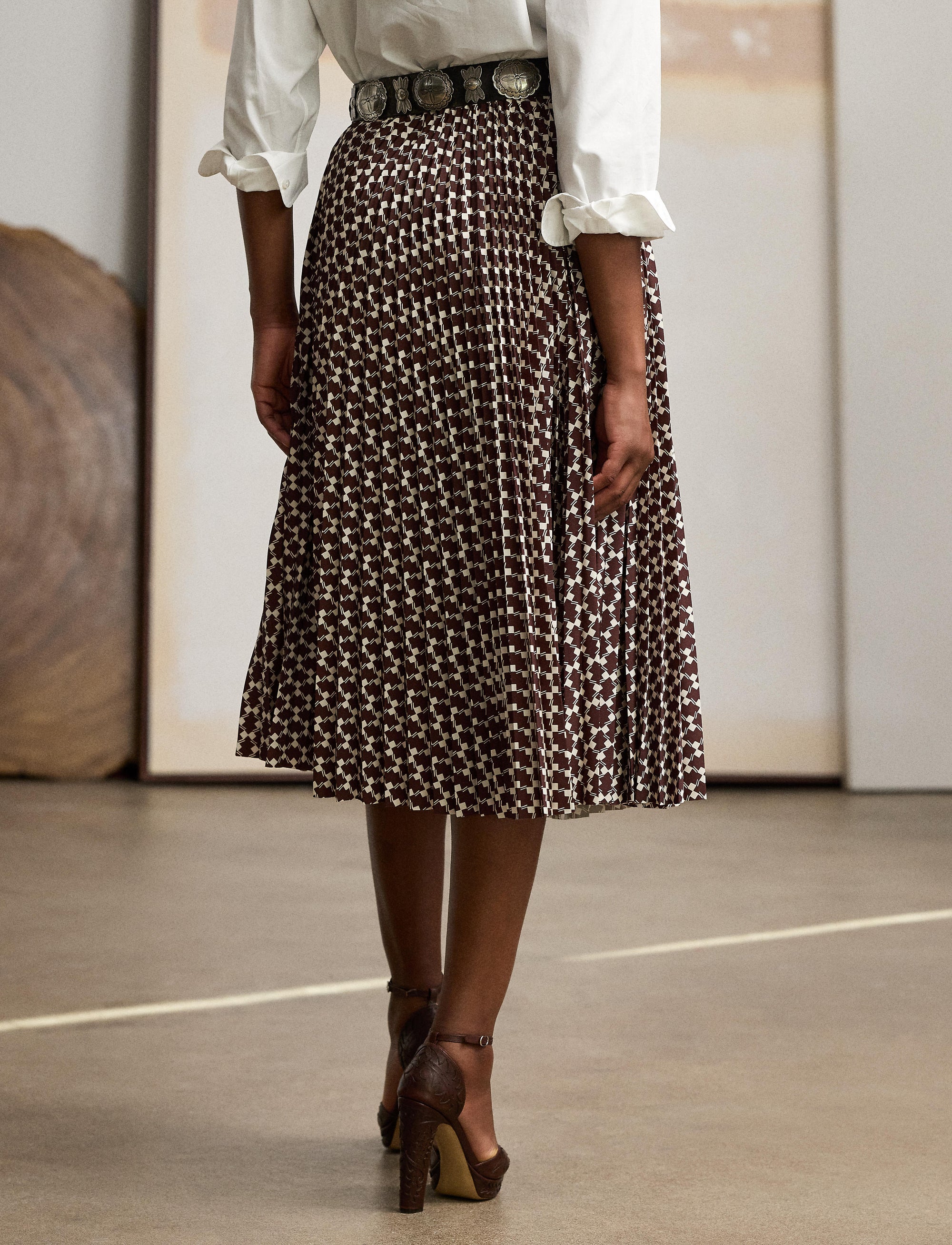 Trivelas pleated skirt with taffeta pattern - Mocha & Lux Cream