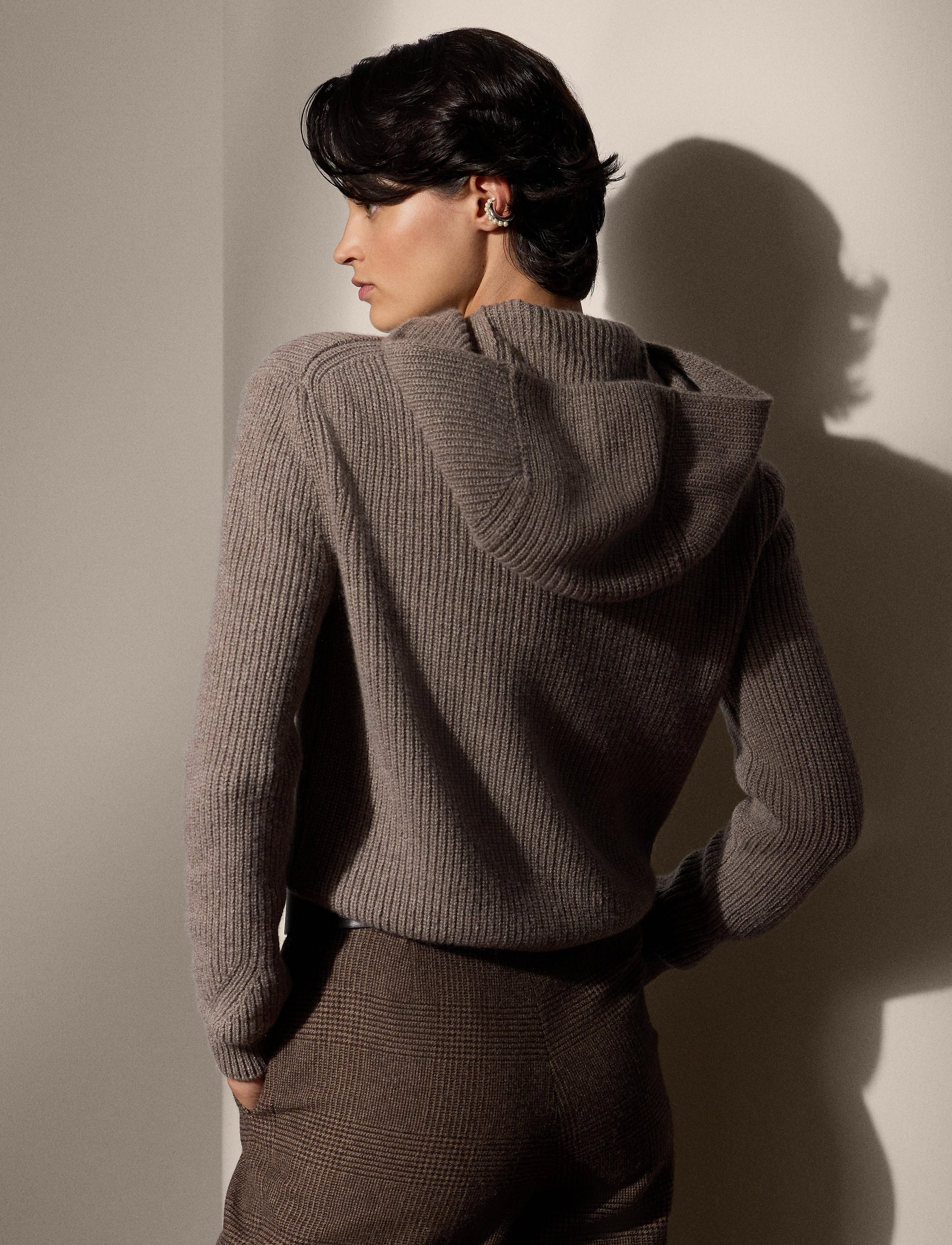 Wool and cashmere blend ribbed hoodie - Light Truffle Melange