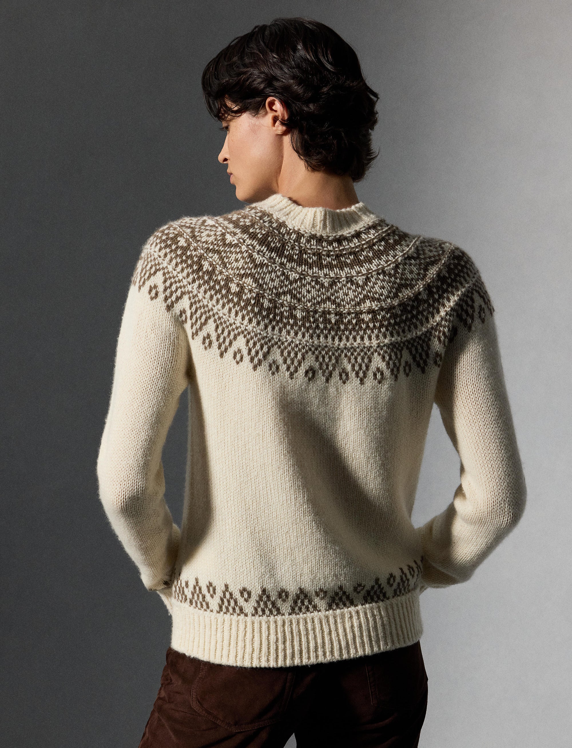 Pull tricoté main en cachemire mélangé - Classic Cream & Taupe