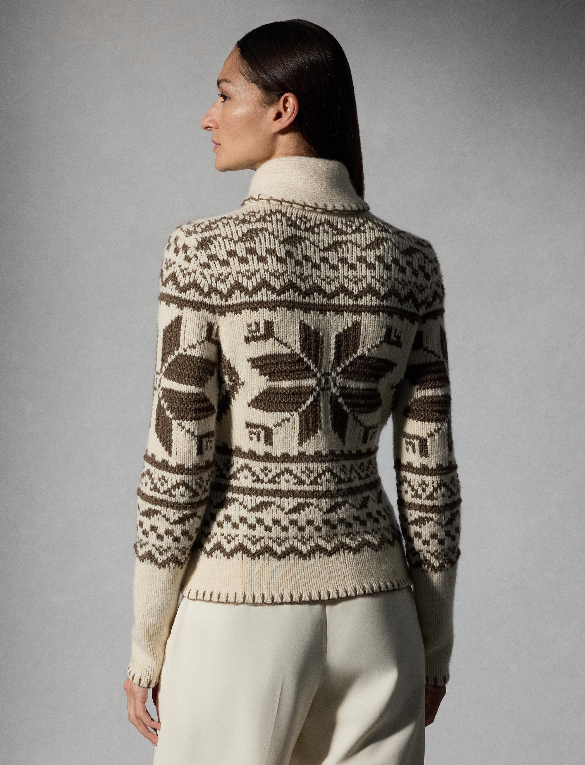 Pull col châle tricoté main en cachemire - Classic Cream & Taupe