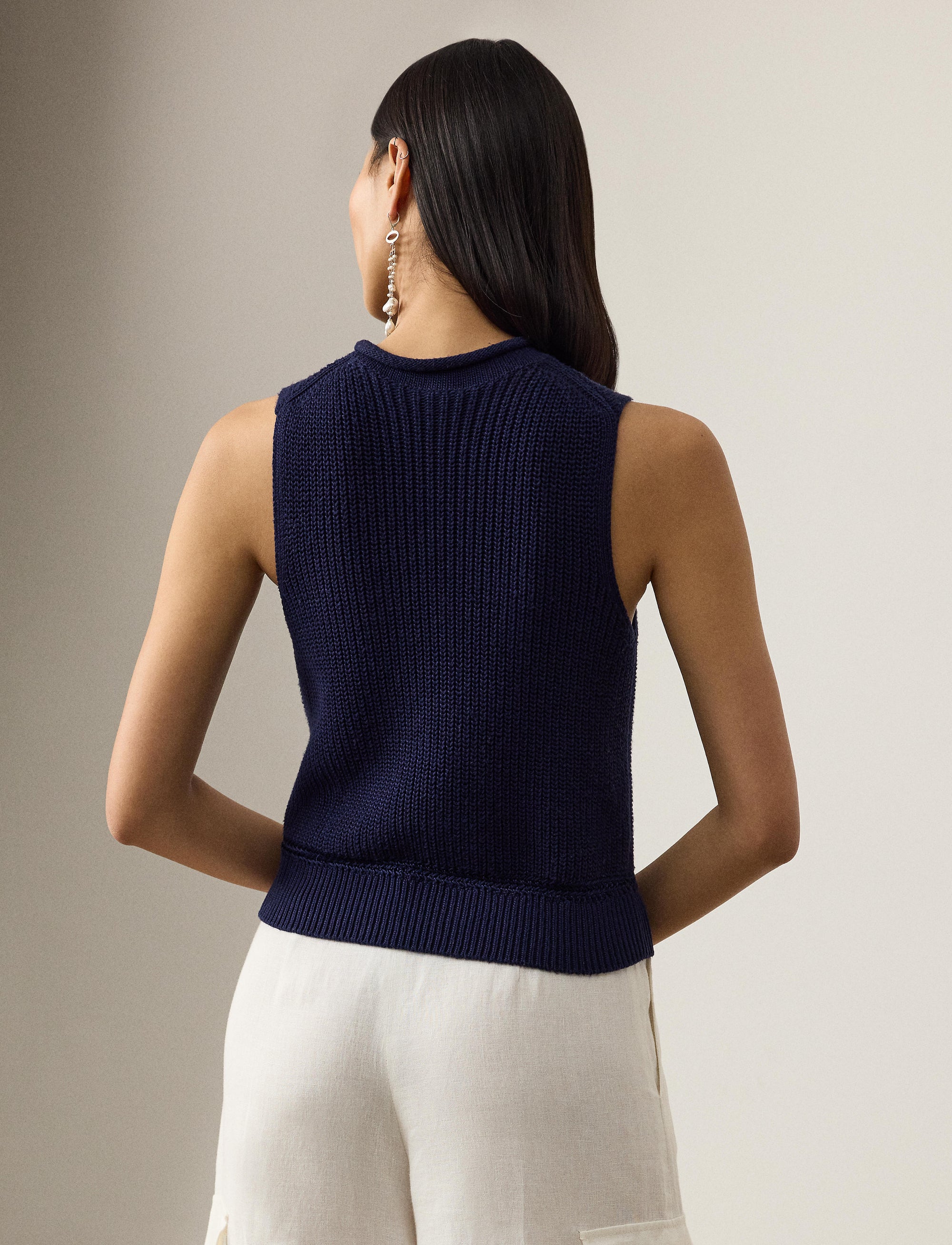 Pull col roulé roulé sans manches en jersey de soie - Lux Navy