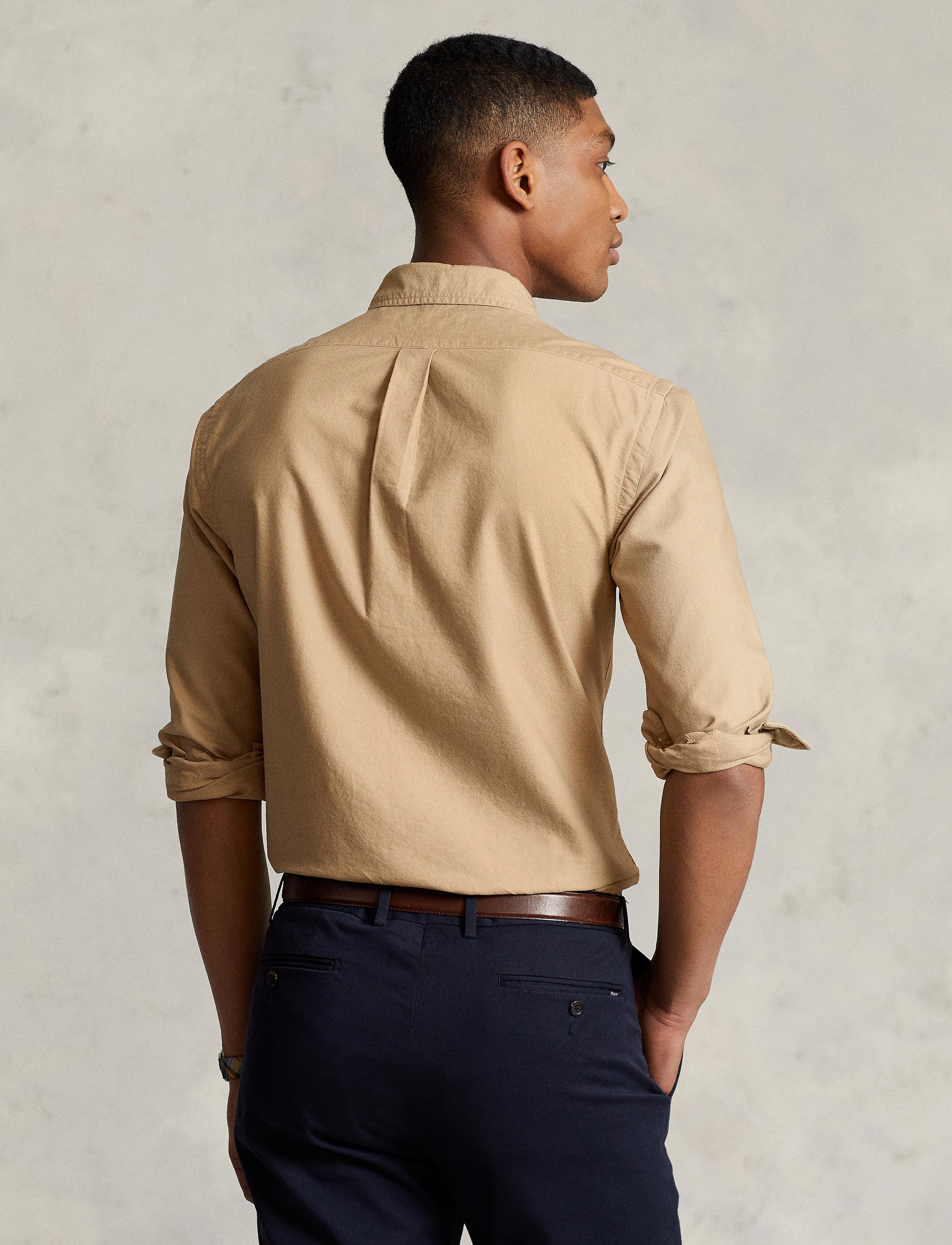 Chemise Oxford ajustée teinte en pièce - Surrey Tan