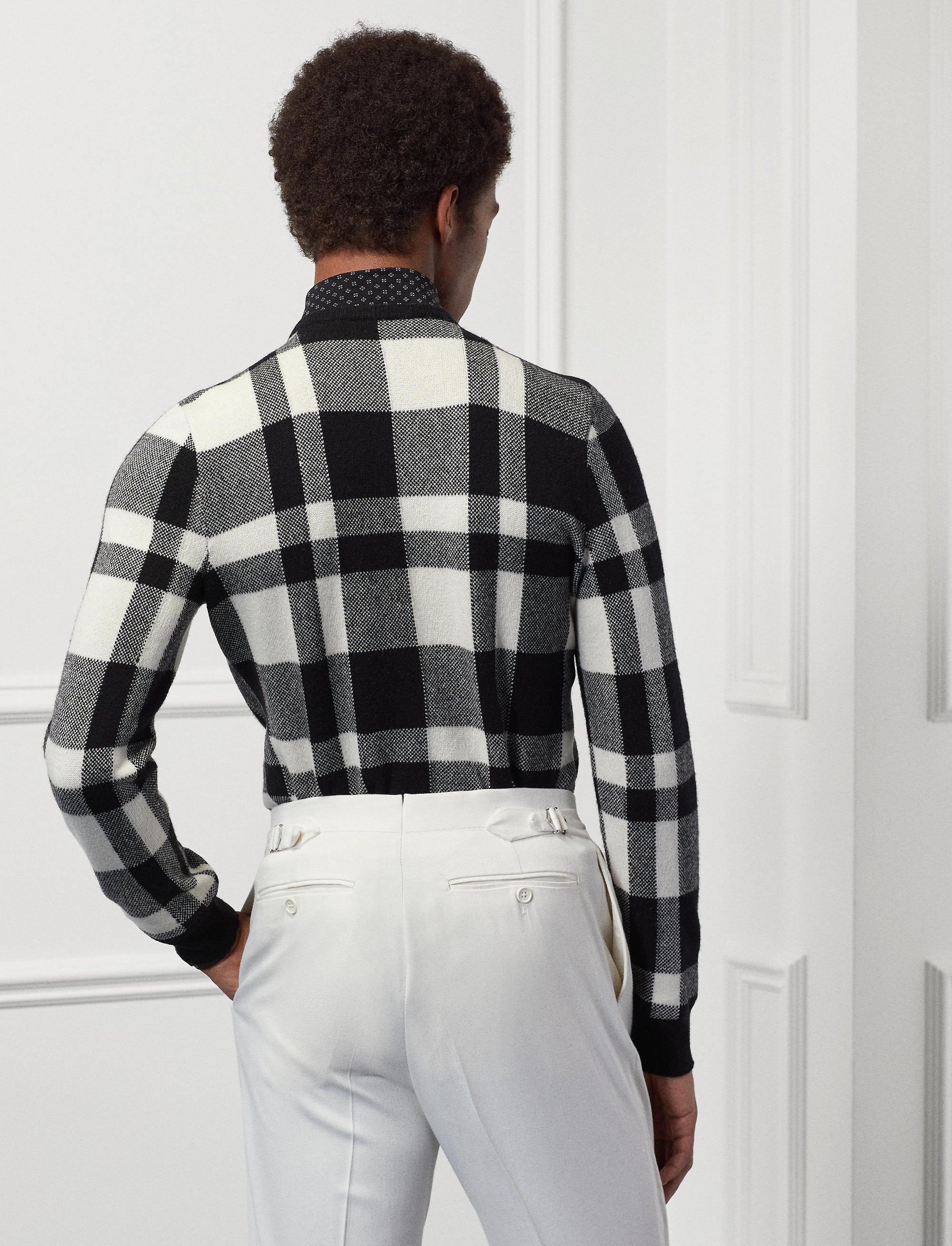 Pull en cachemire écossais - Classic Black With Lux Cream