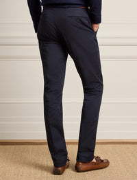 Slim-fit stretch chino trousers - Classic Chairman Navy